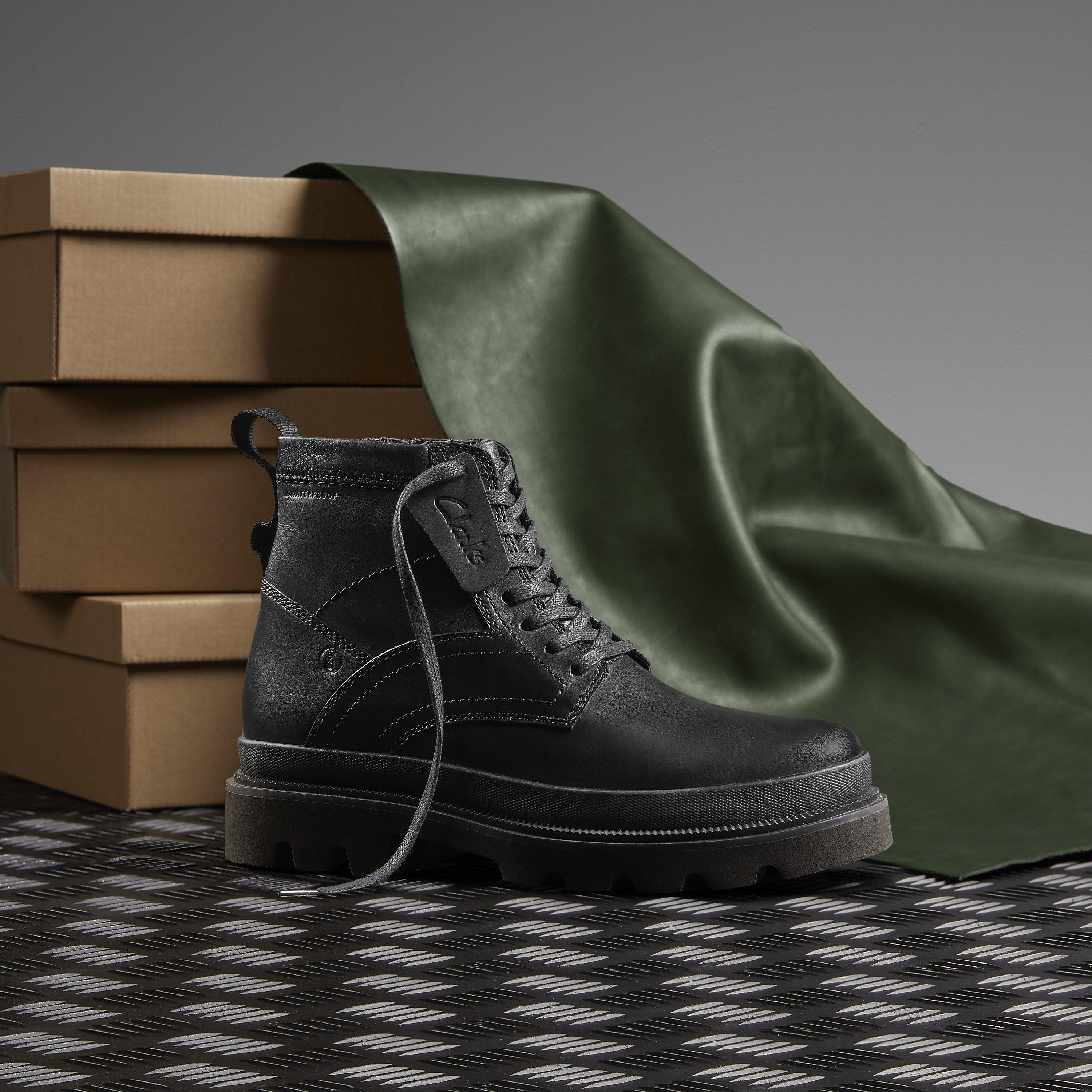 Clarks boots mens silver deals