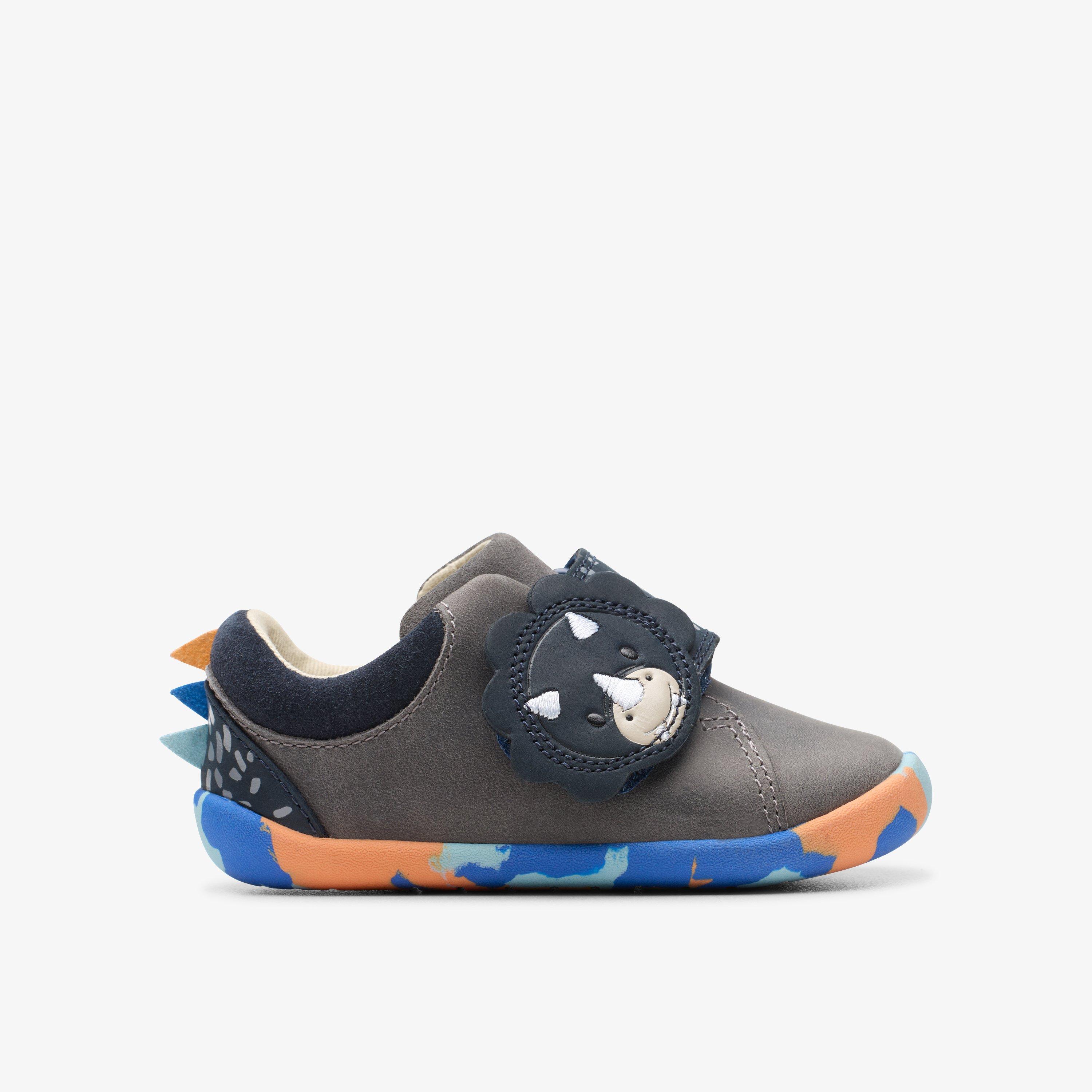 Clarks toddler trainers sale best sale