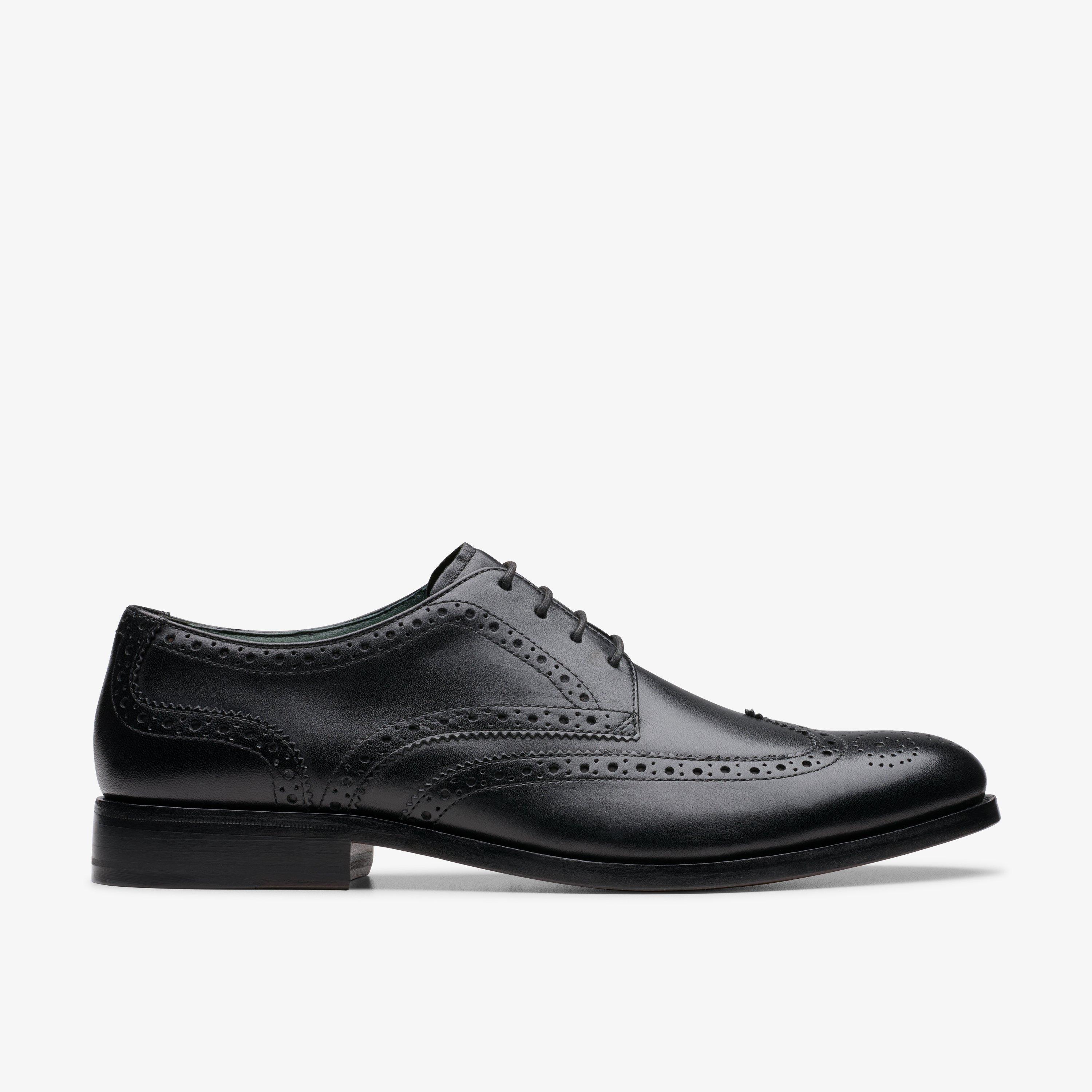 Size 12 Clarks Craft James Tip Brogue Black Leather shoes