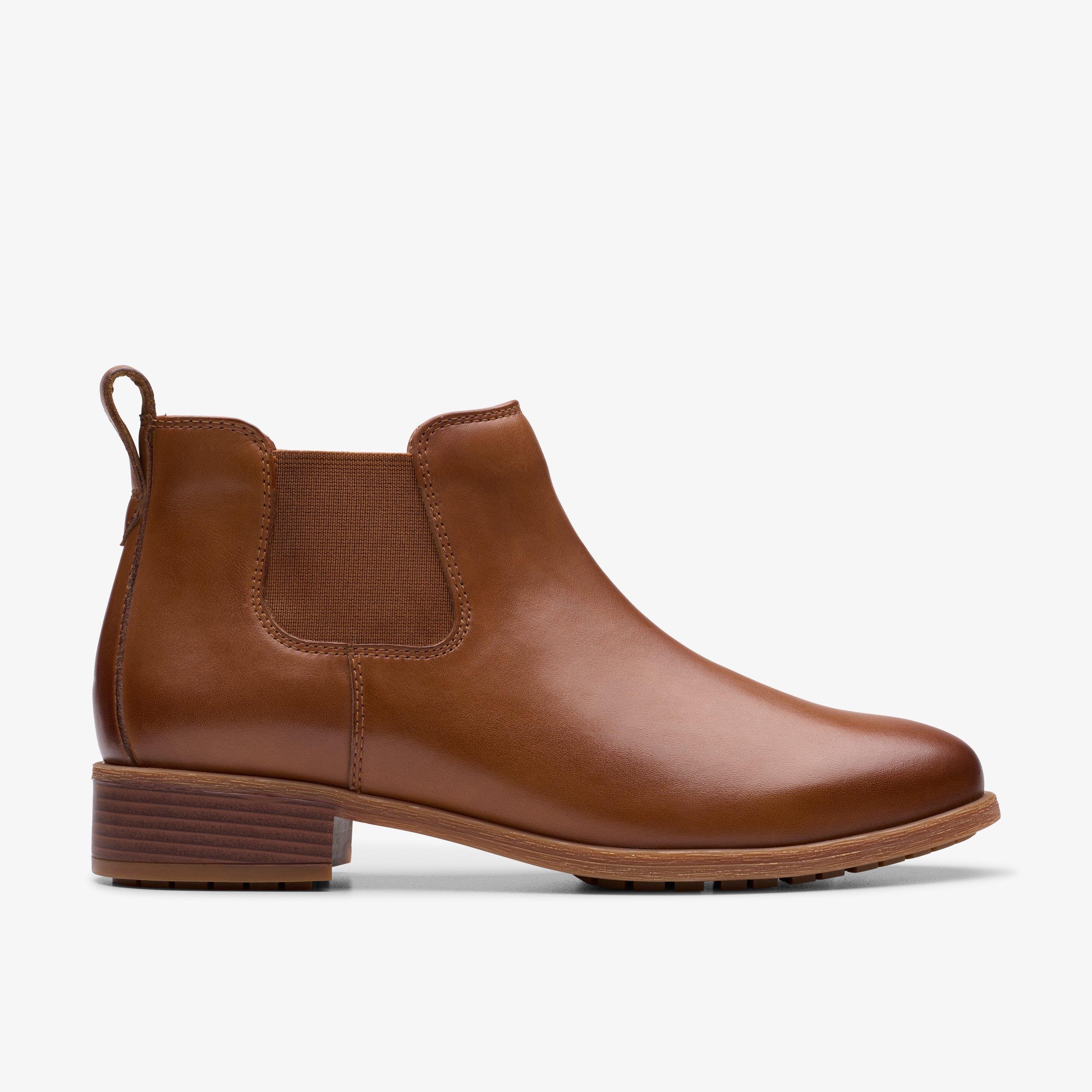 Clarks brown chelsea boots online