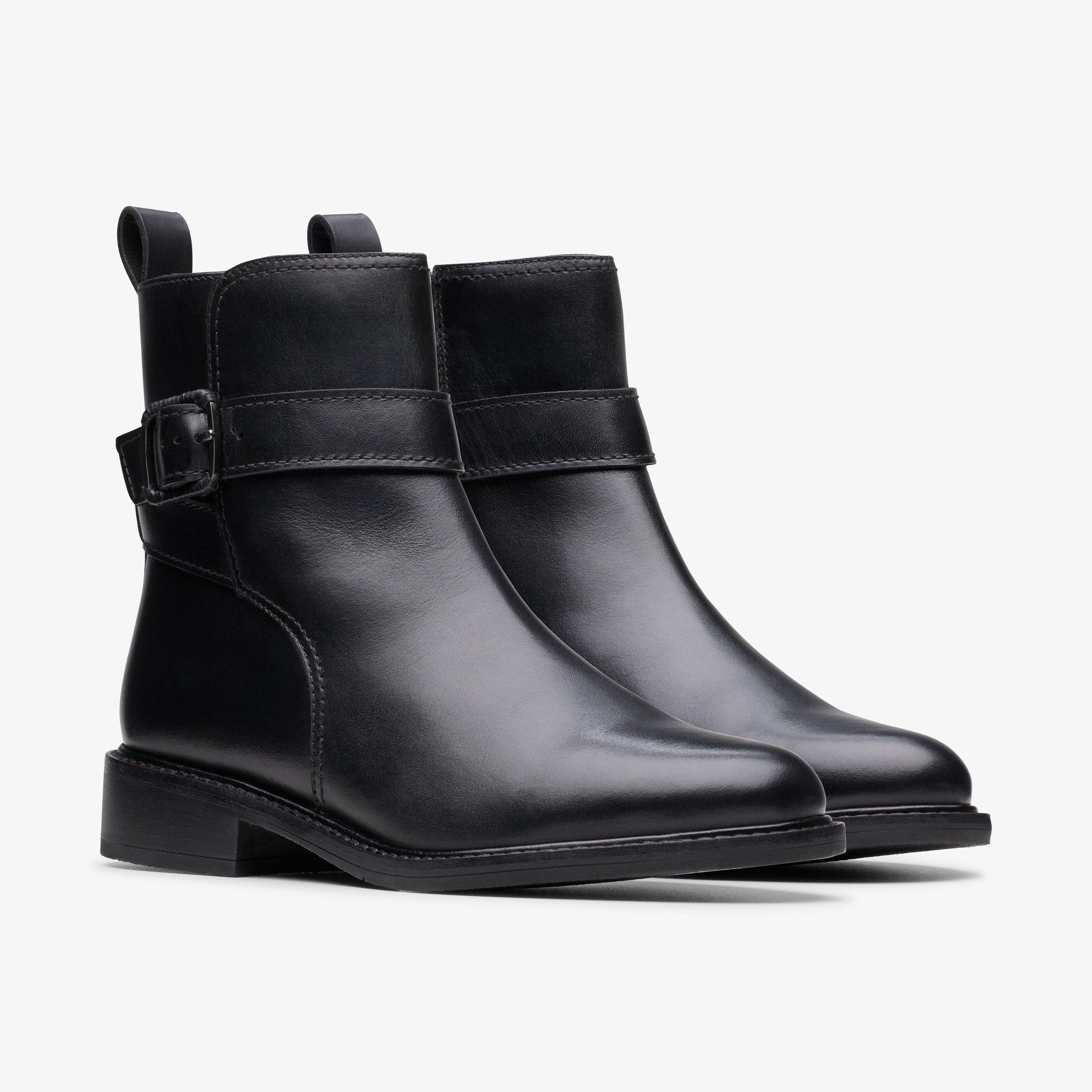 Renewal Style — Black