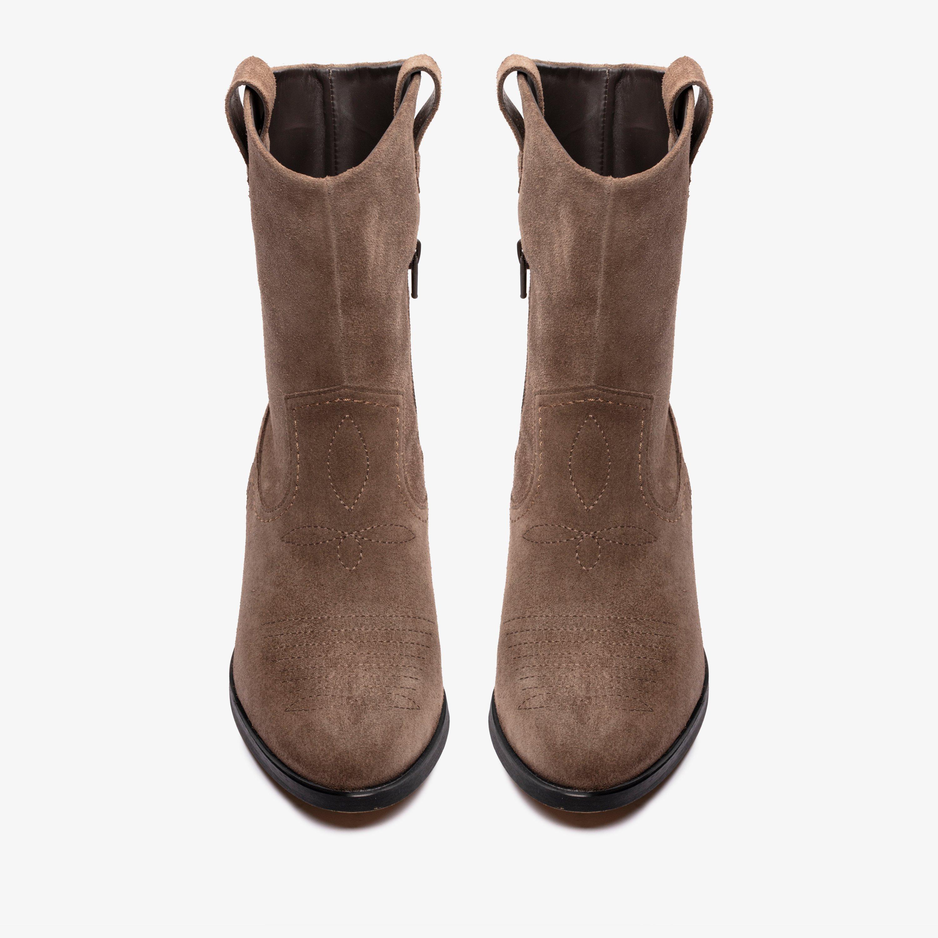 Clarks winter store boots sale