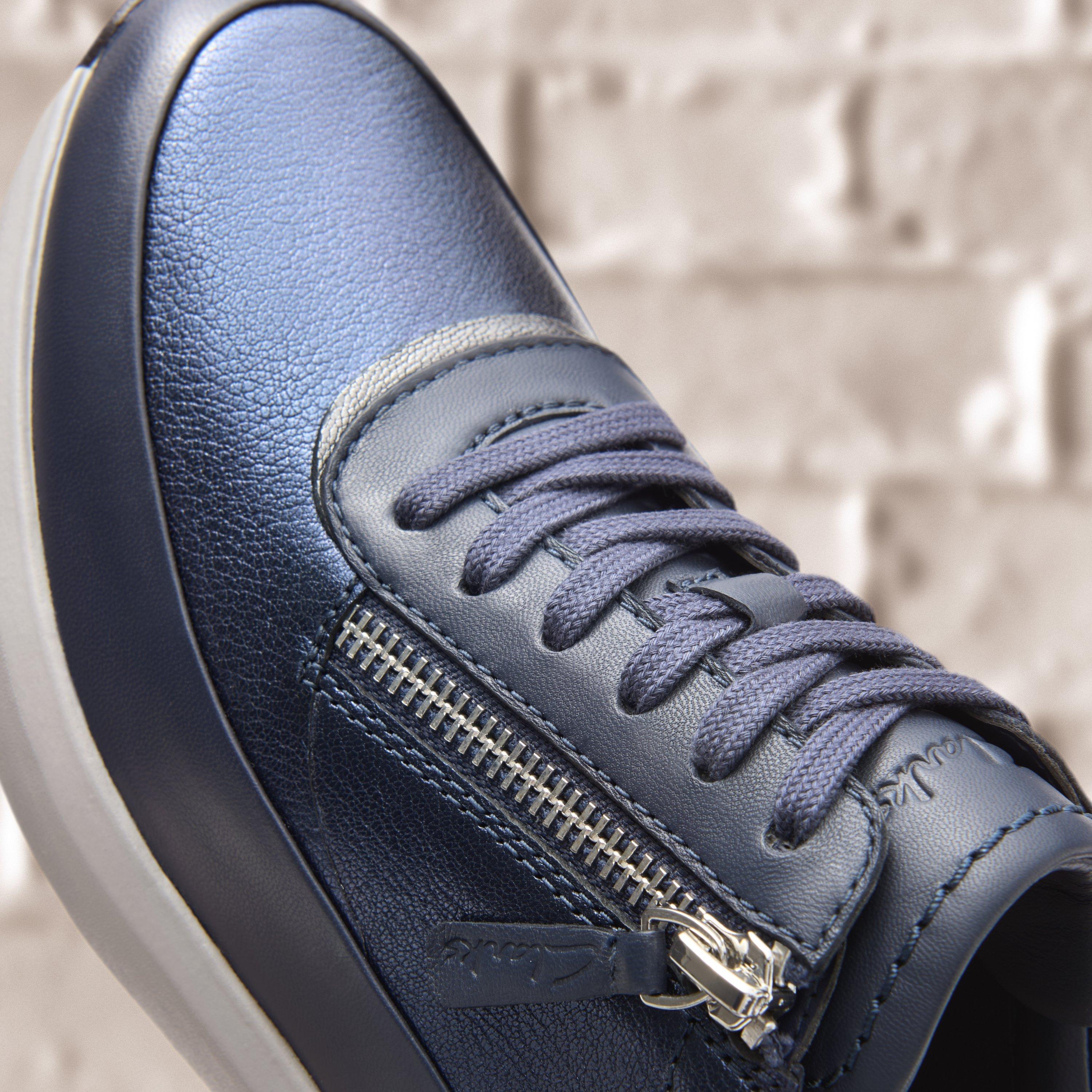 Tivoli Zip — Blue