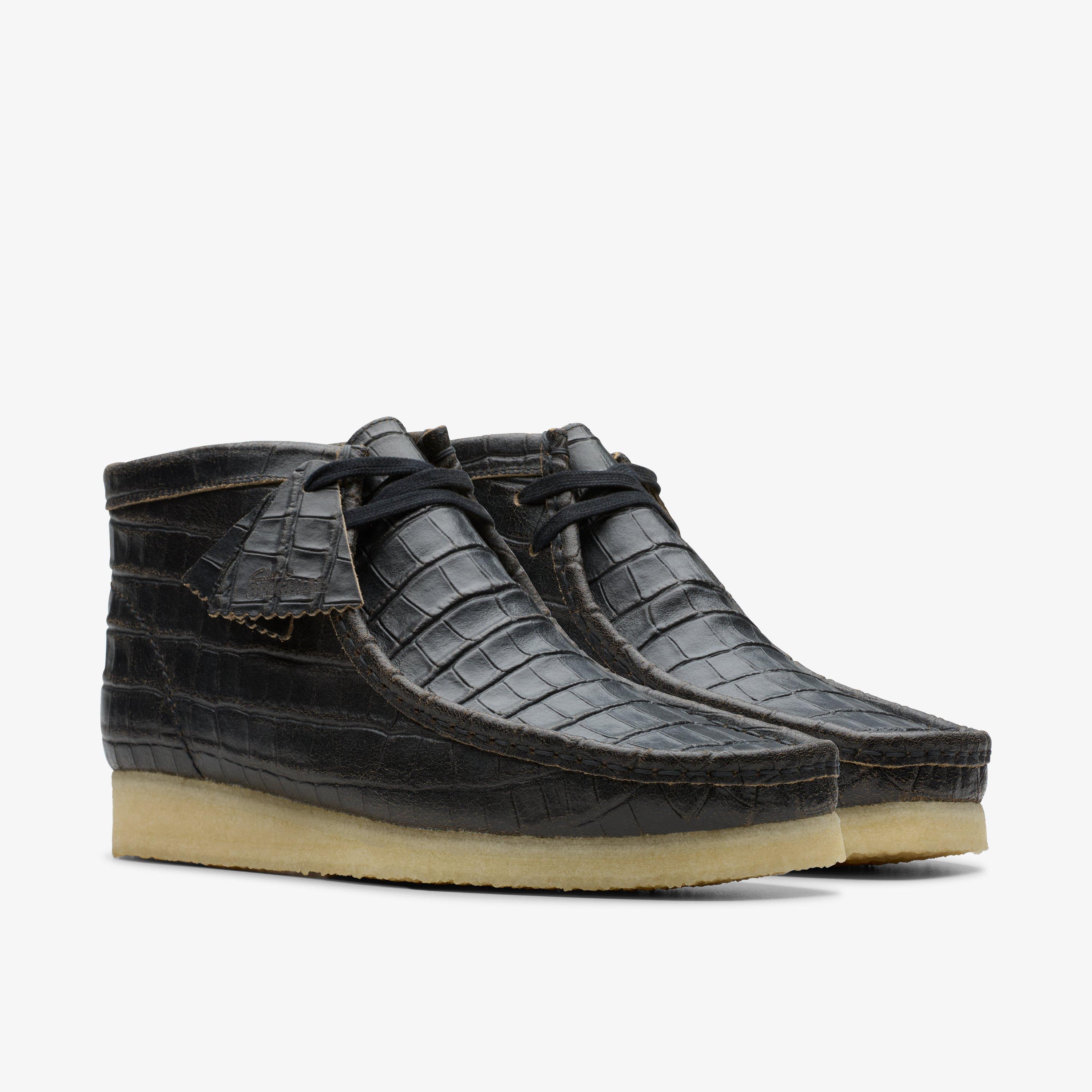 Bottes Clarks Wallabee Pour Homme - En Daim Sable Foncé, Semelle Crêpe, Style Intemporel