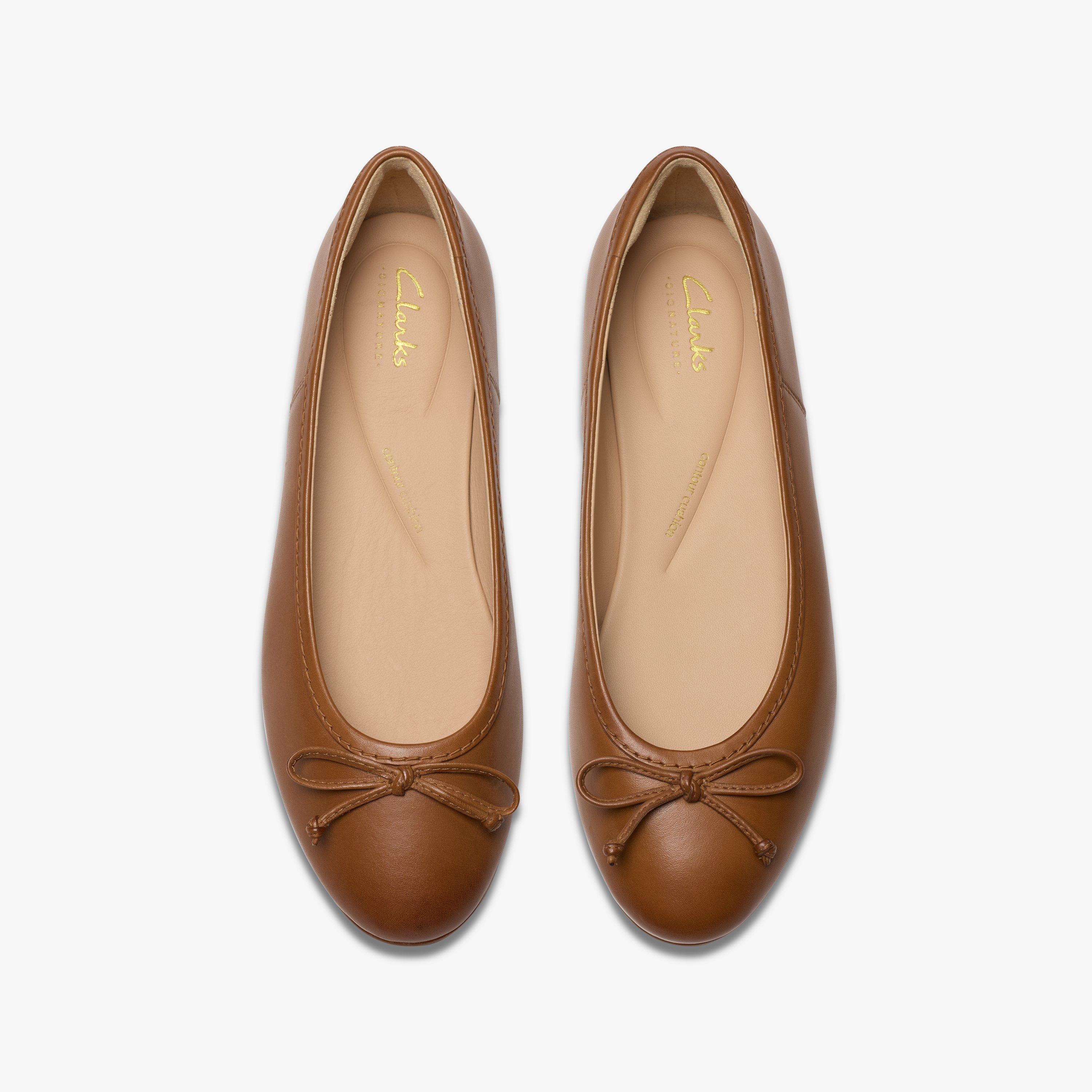 Clarks tan flats on sale