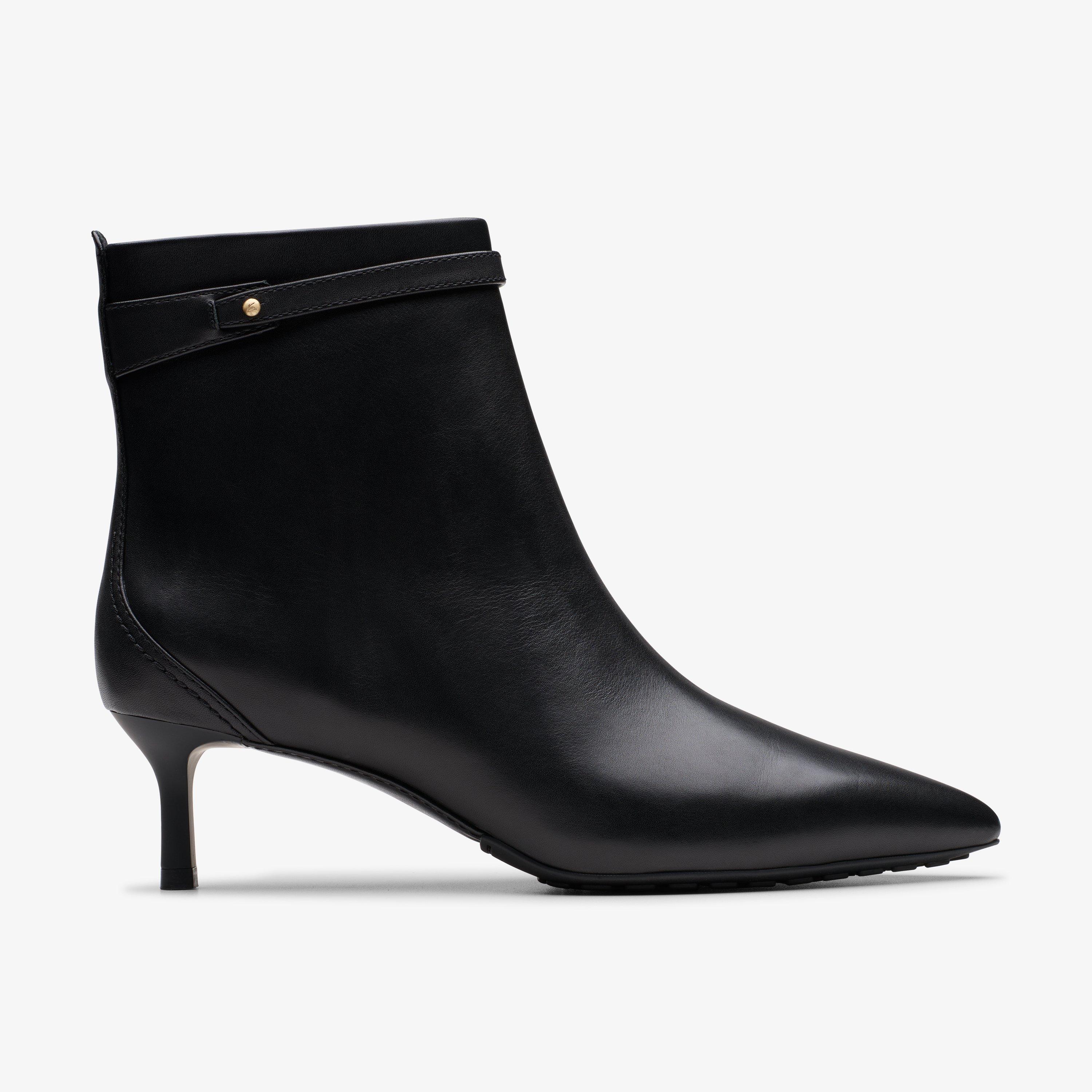 Adela Up Ankle Boot Standard Fit