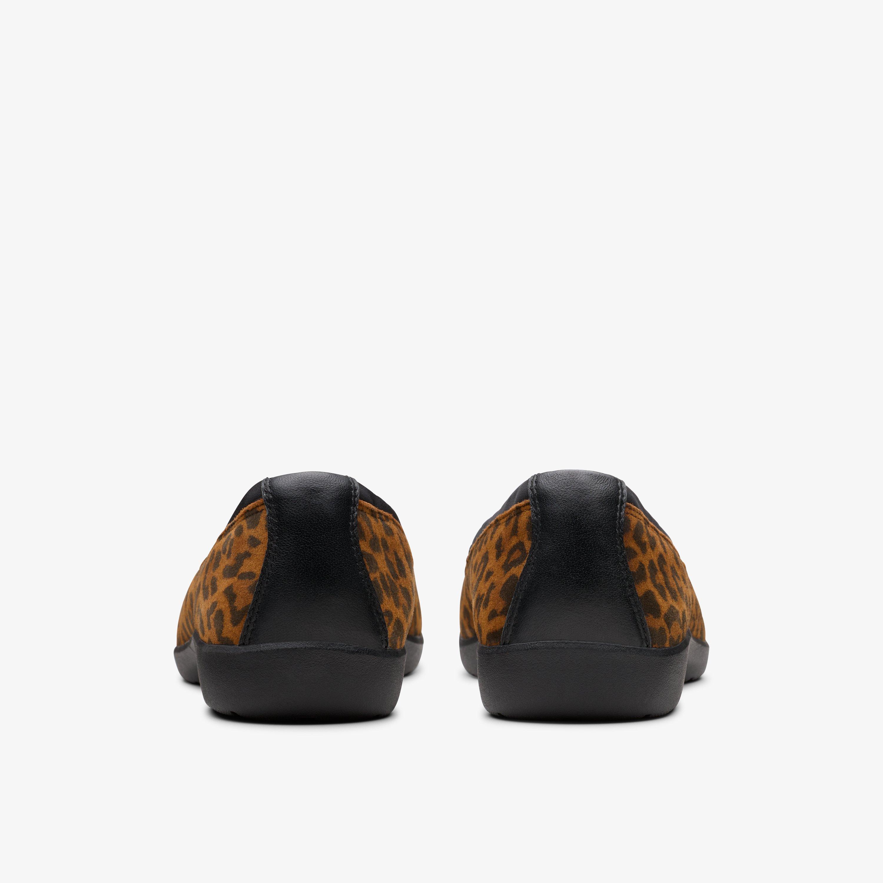 Clarks leopard pumps deals