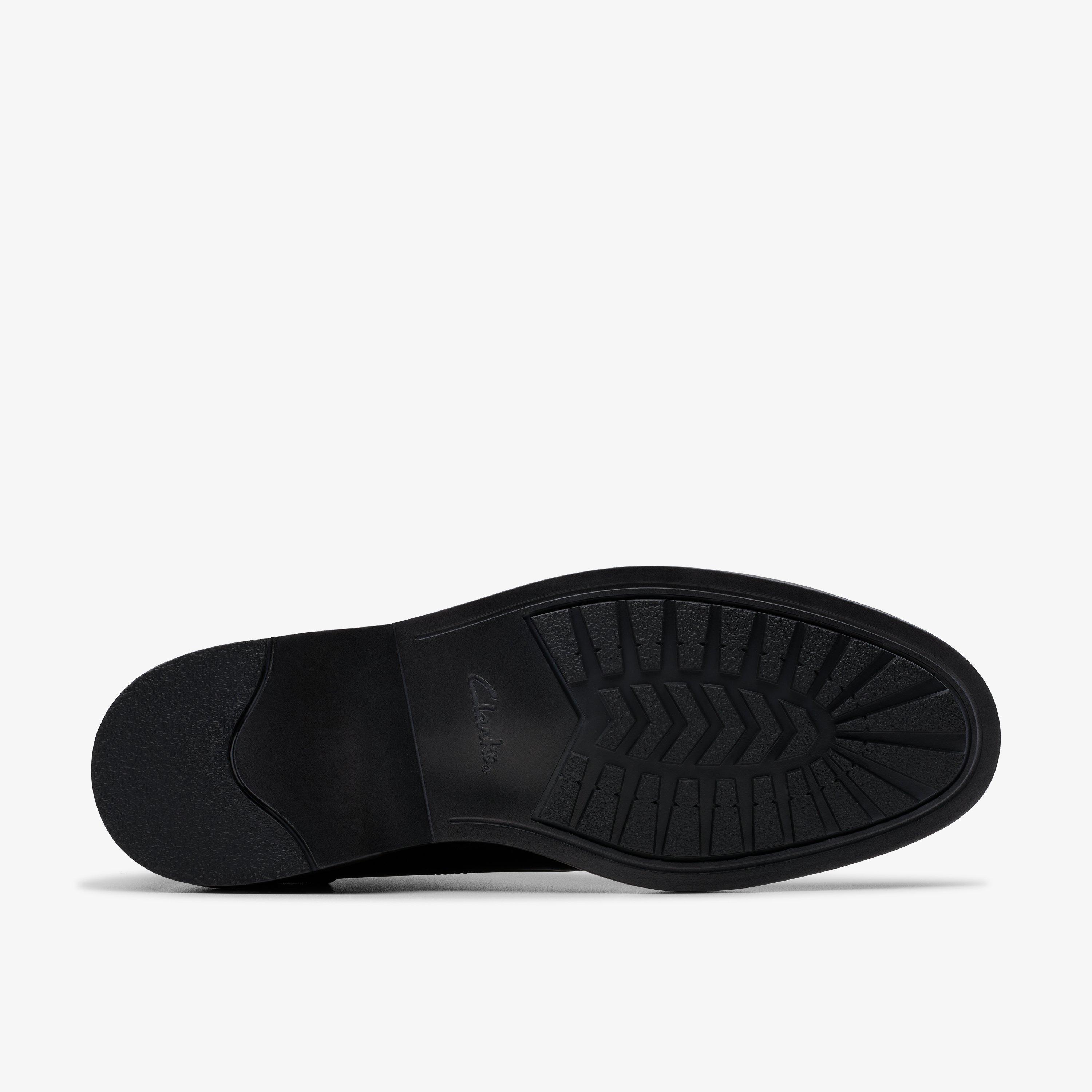 Men's Aldwin Chukka Black Leather Boots | Clarks US