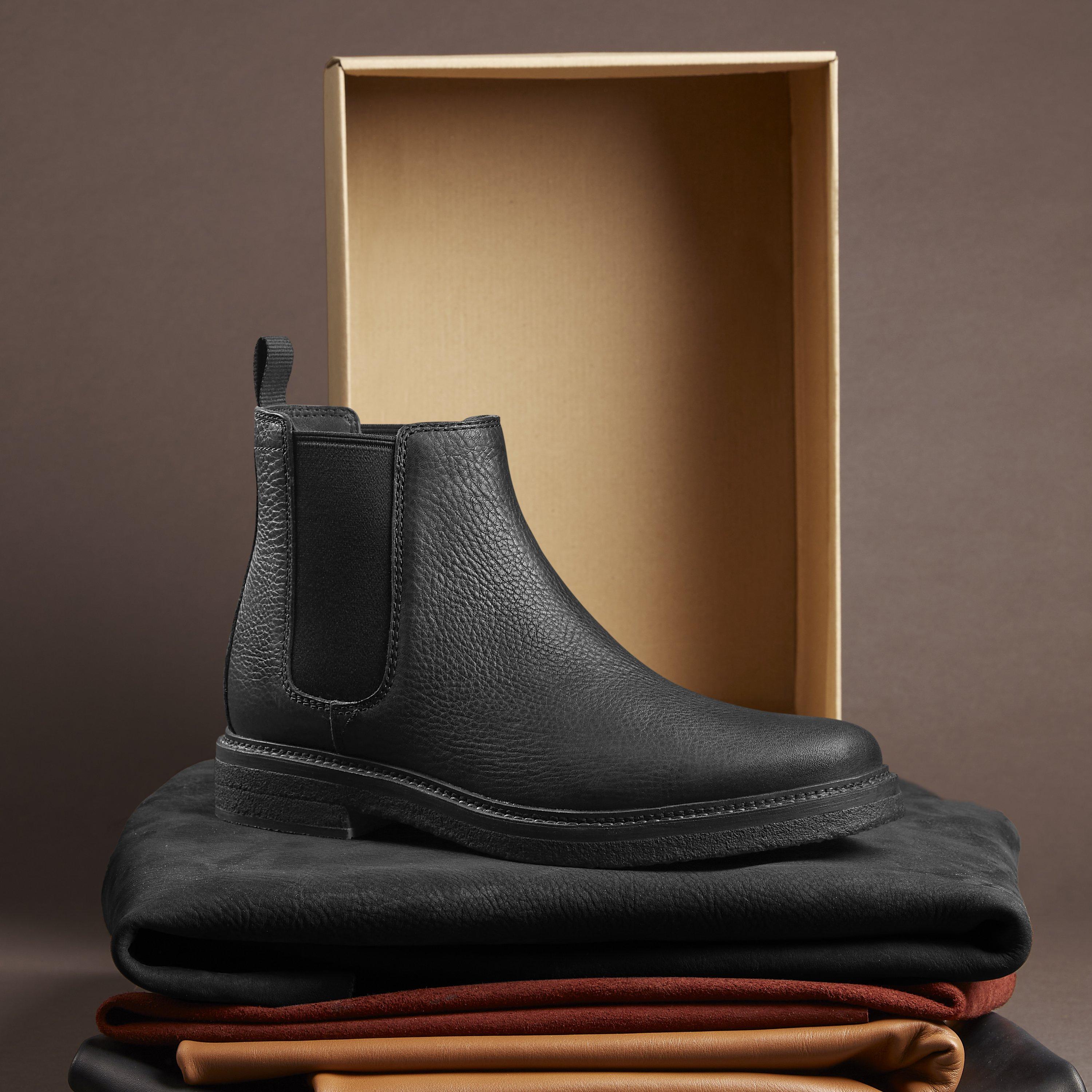 靴 Clarks Chelsea boots Amazon.com | Clarks Men's Jaxen Easy Chelsea Boot, Cola