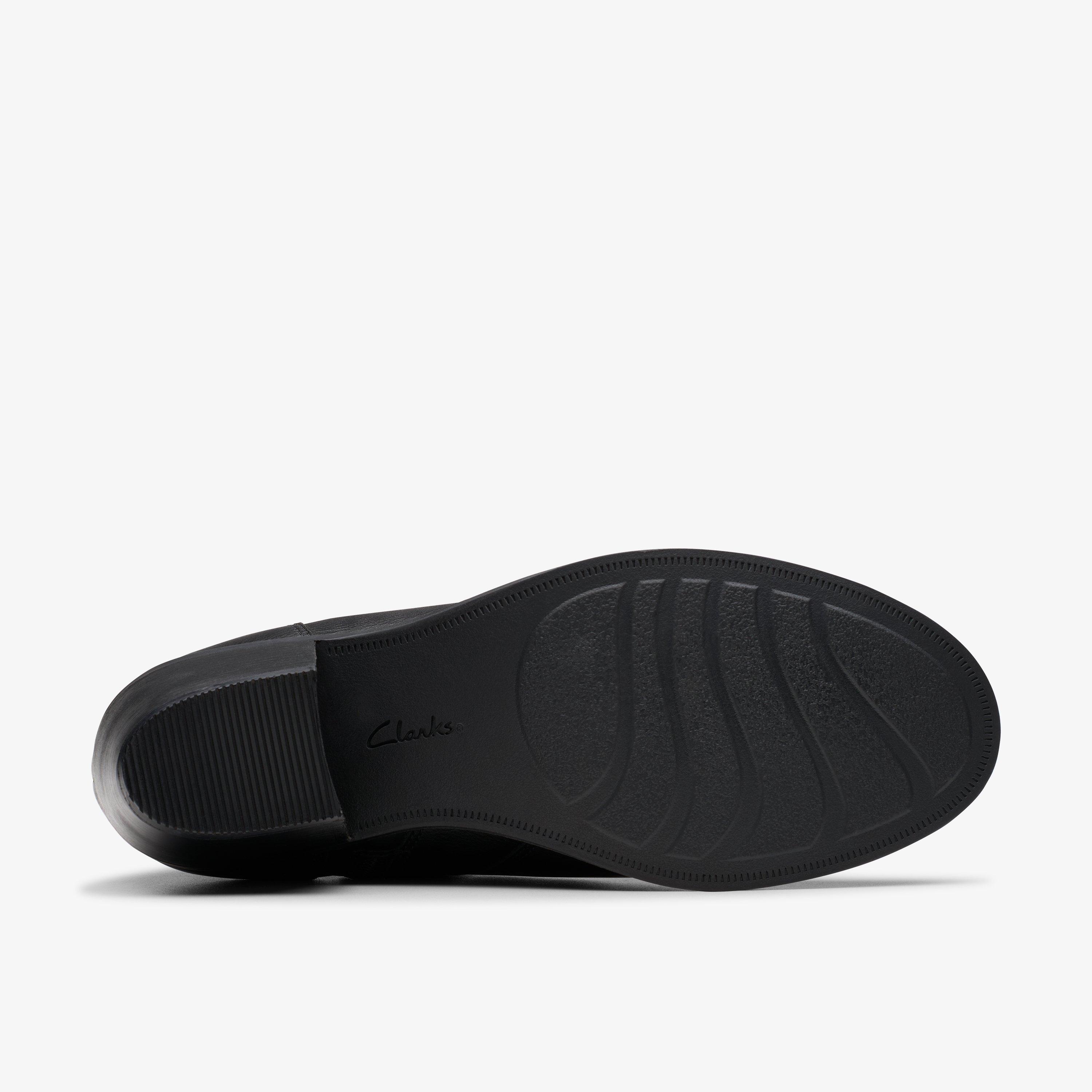 Neva Buckle — Black