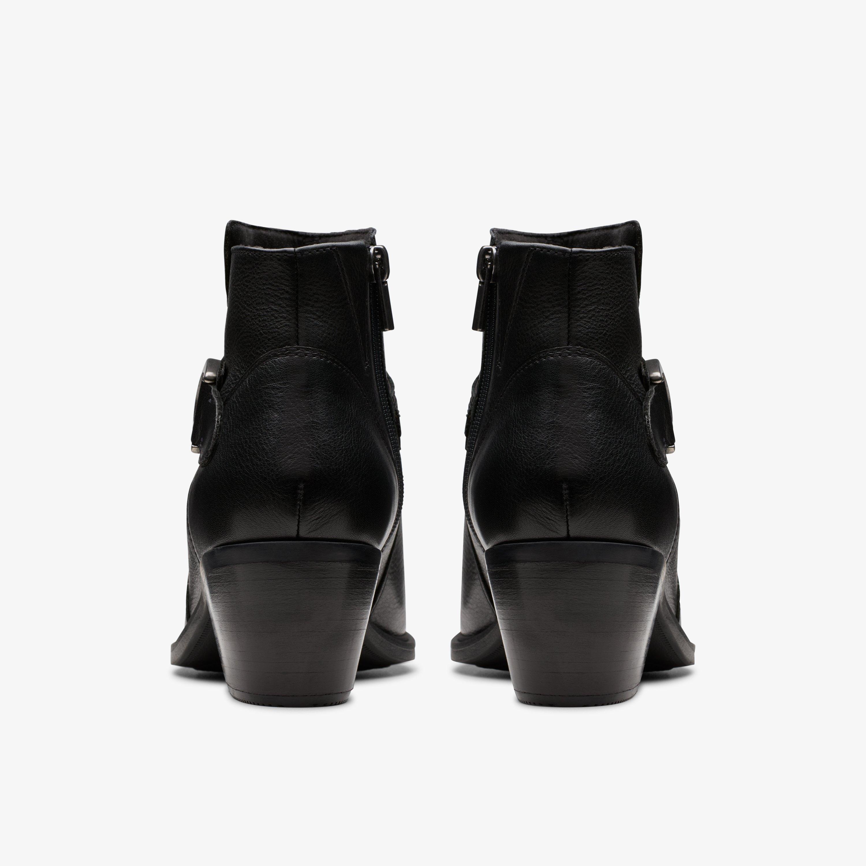 Neva Buckle — Black
