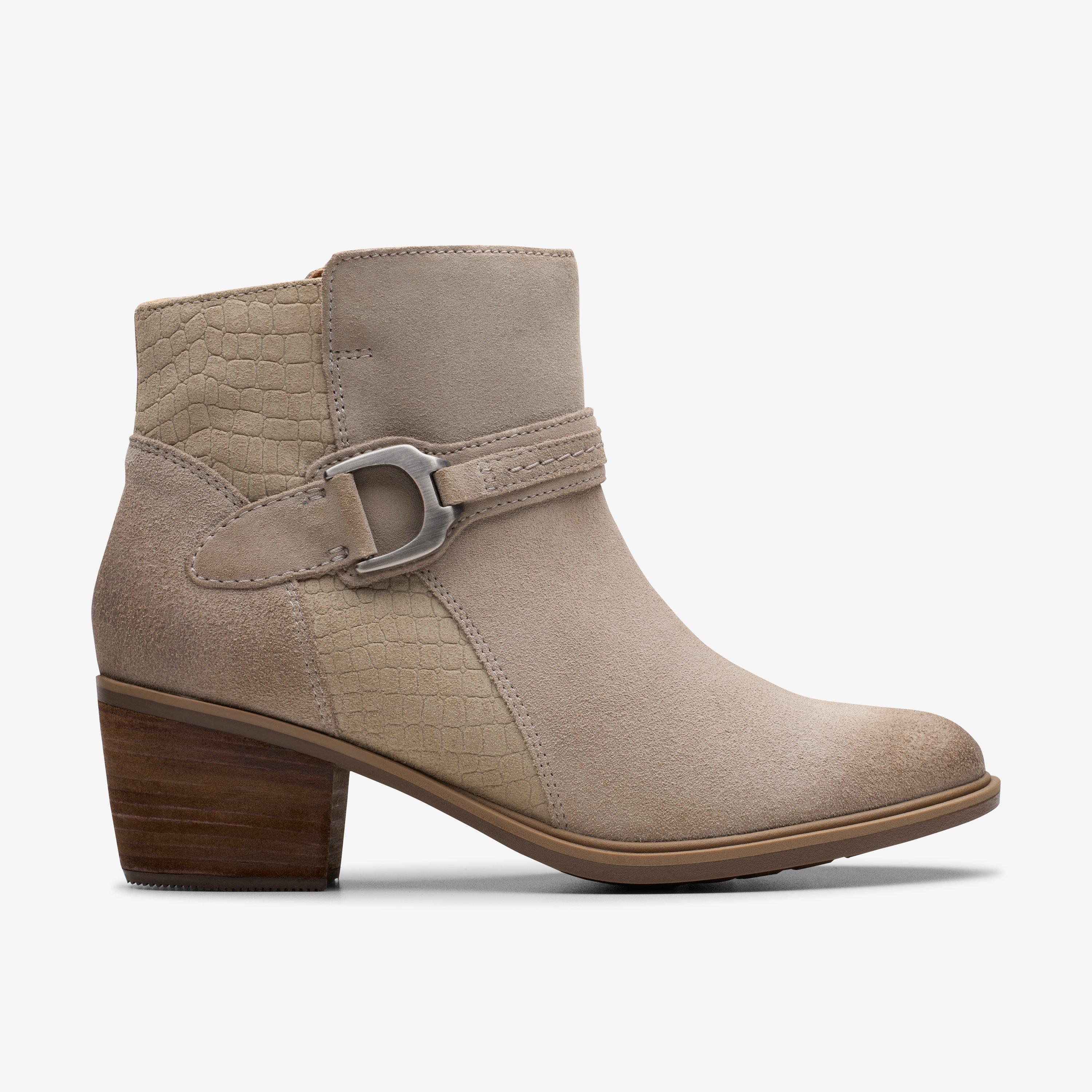 Clarks Neva Buckle In Beige