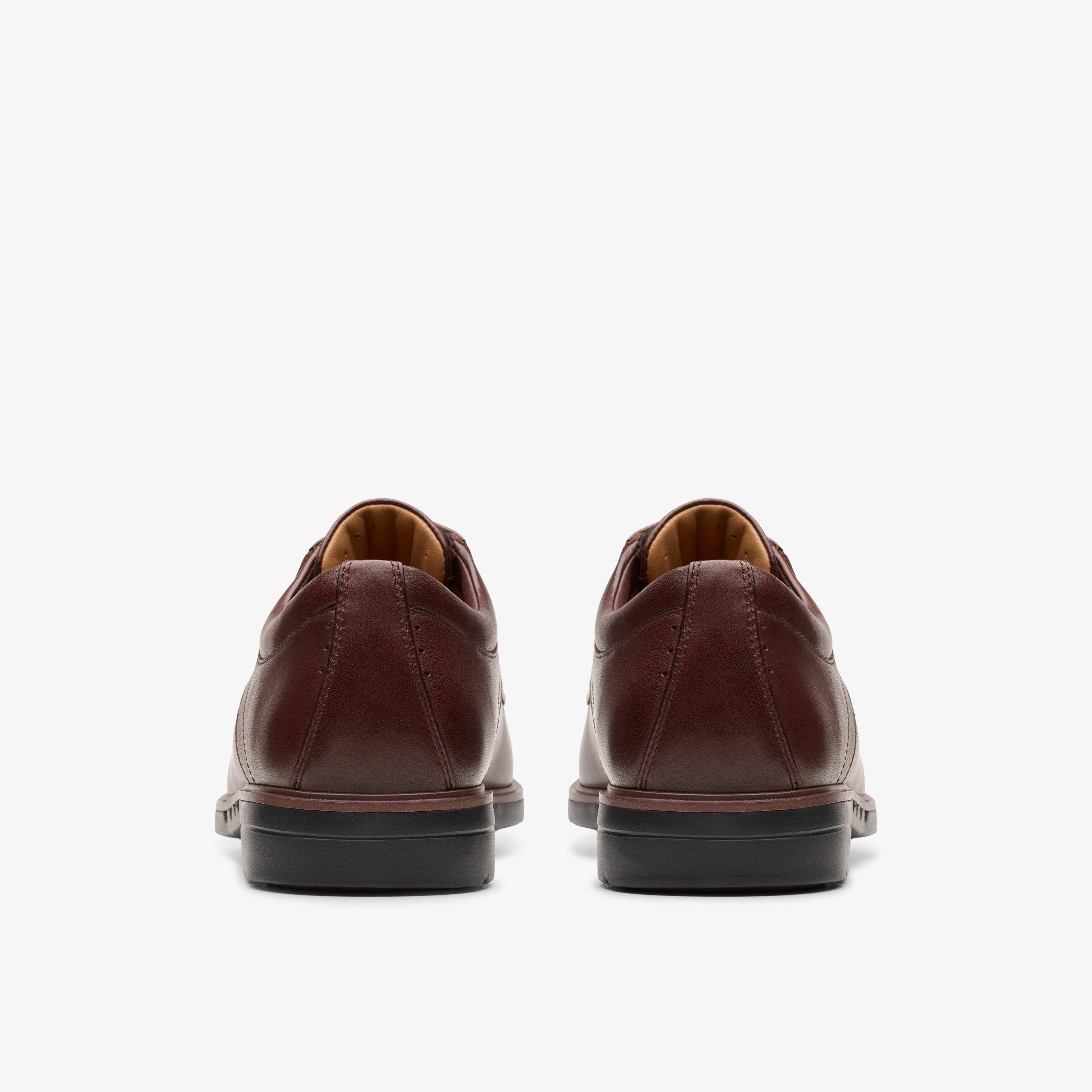 Un Kendric Way — Brown