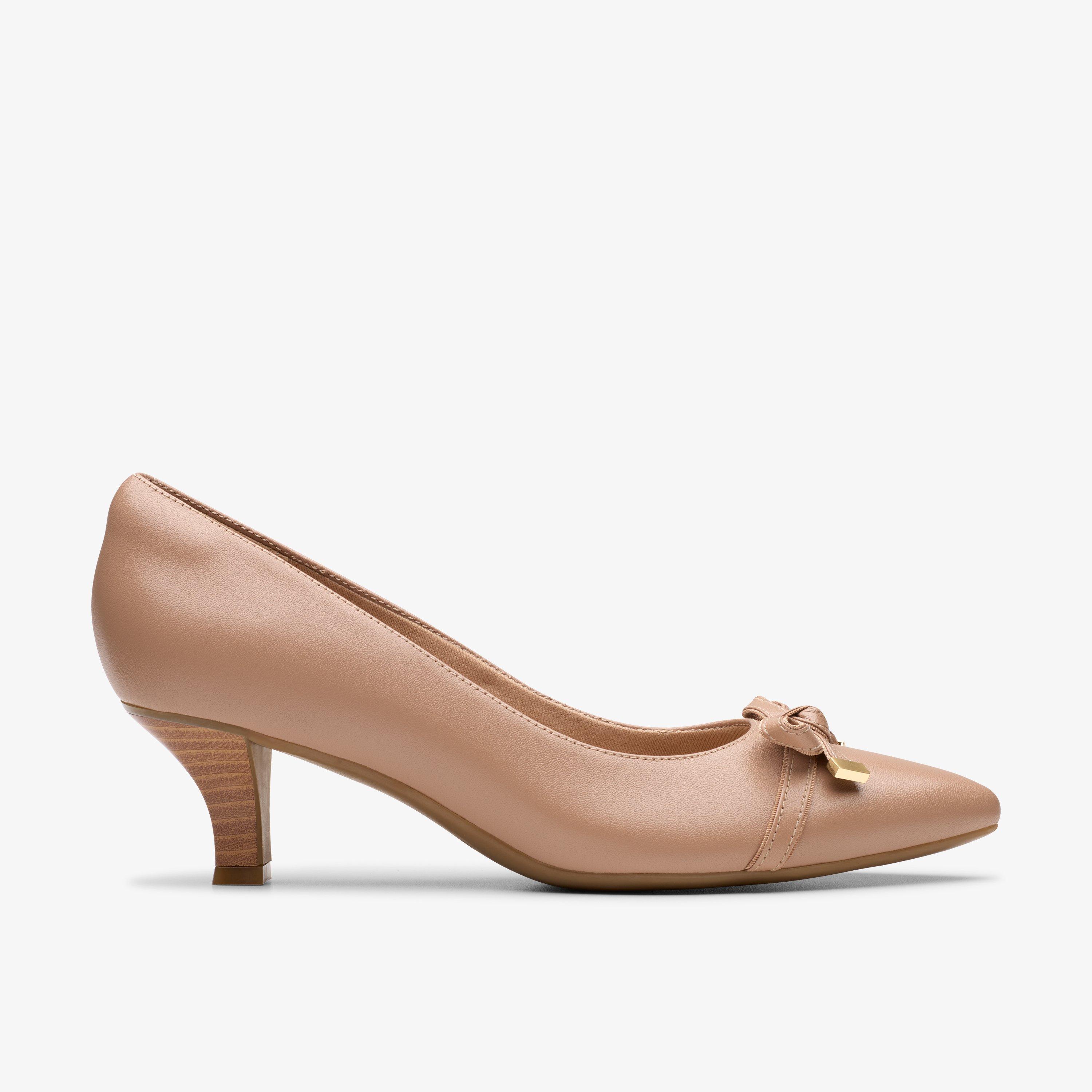 Clarks tan pumps on sale