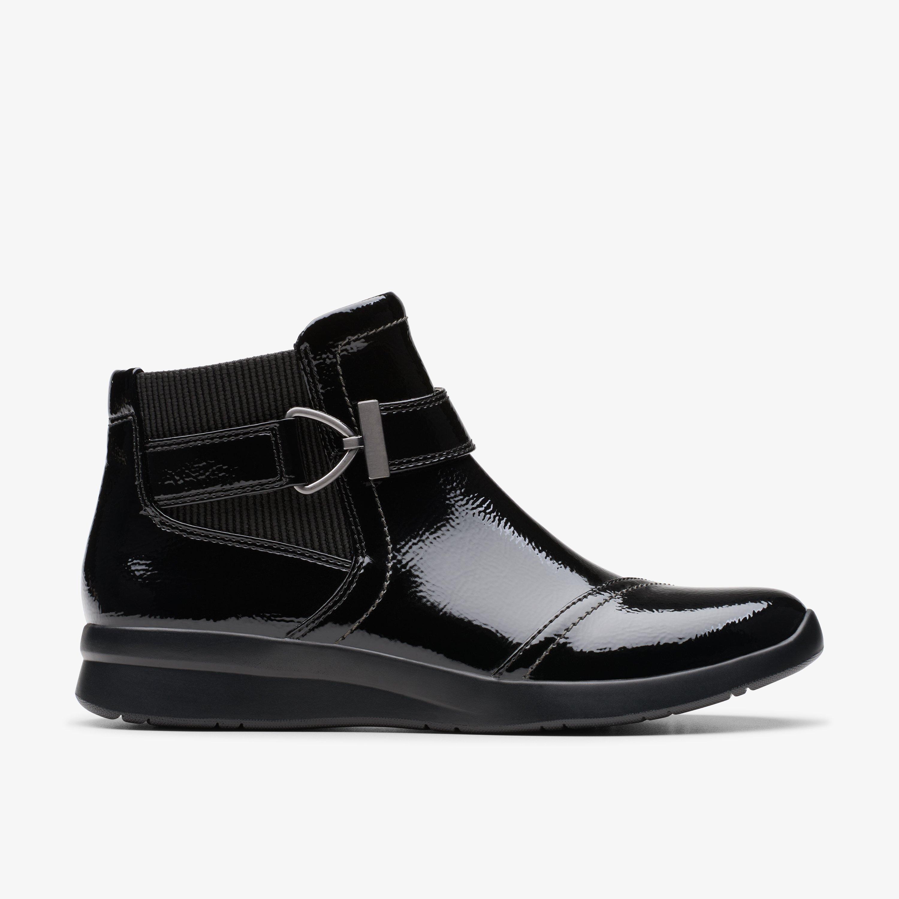 Girls black boots clarks best sale