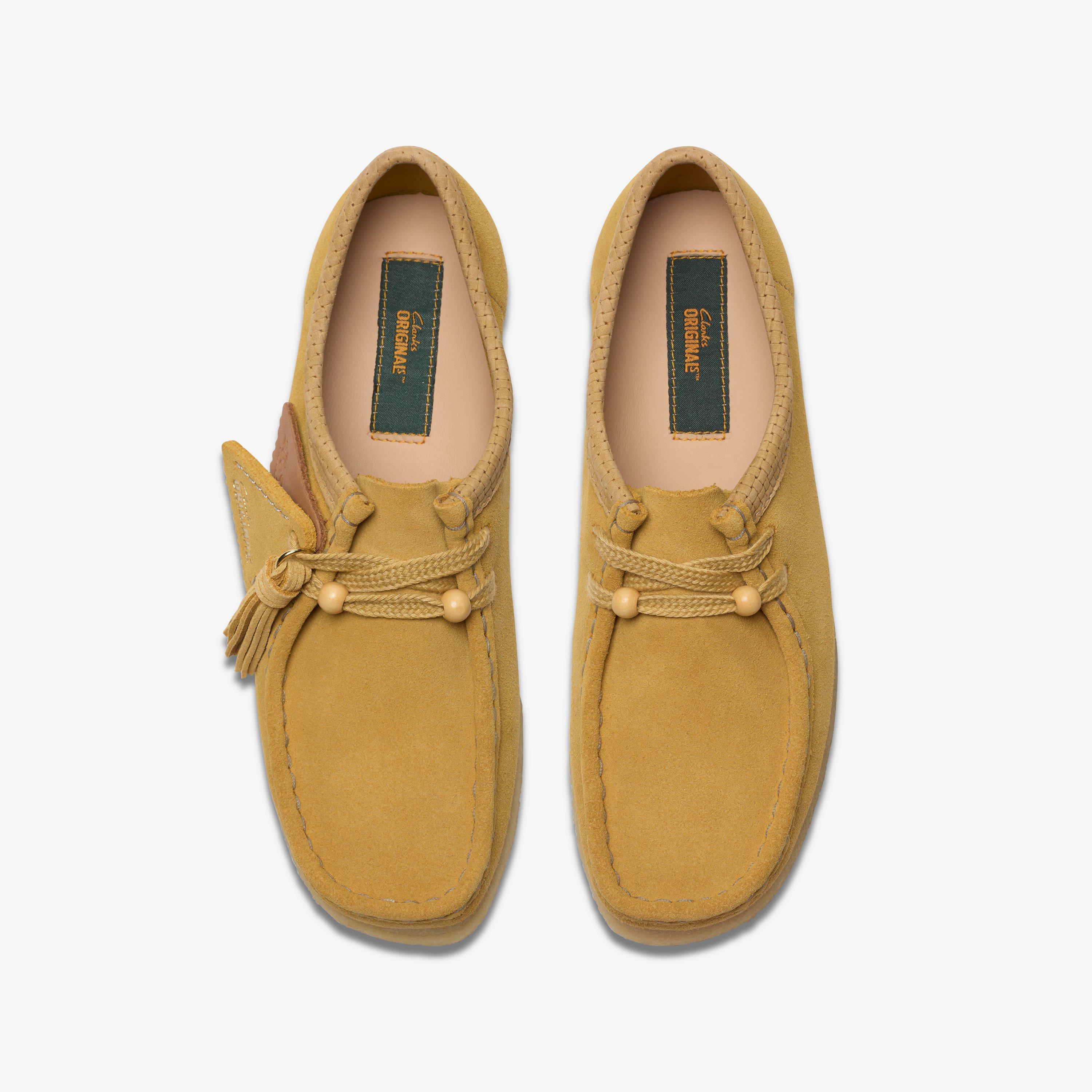wallabees