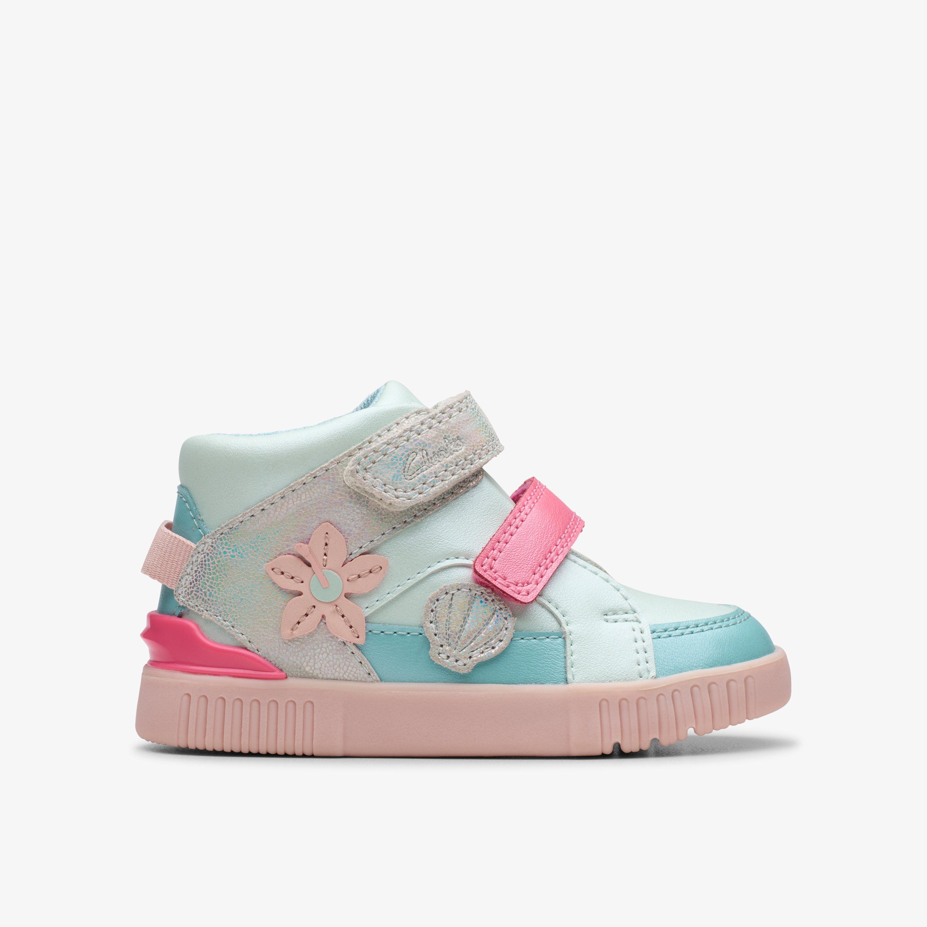 clarks infant shoes