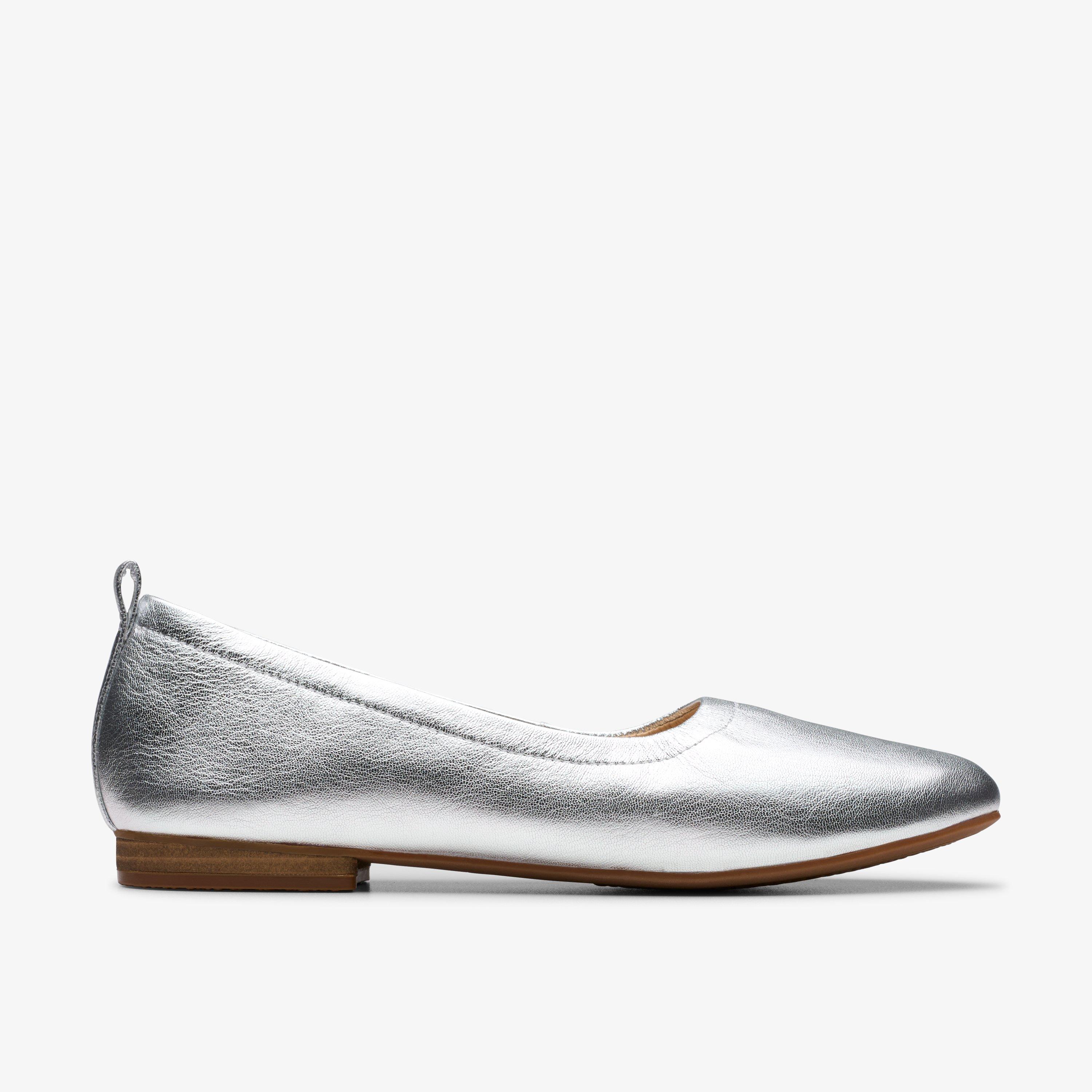 Clarks Fawna Soft In Gold