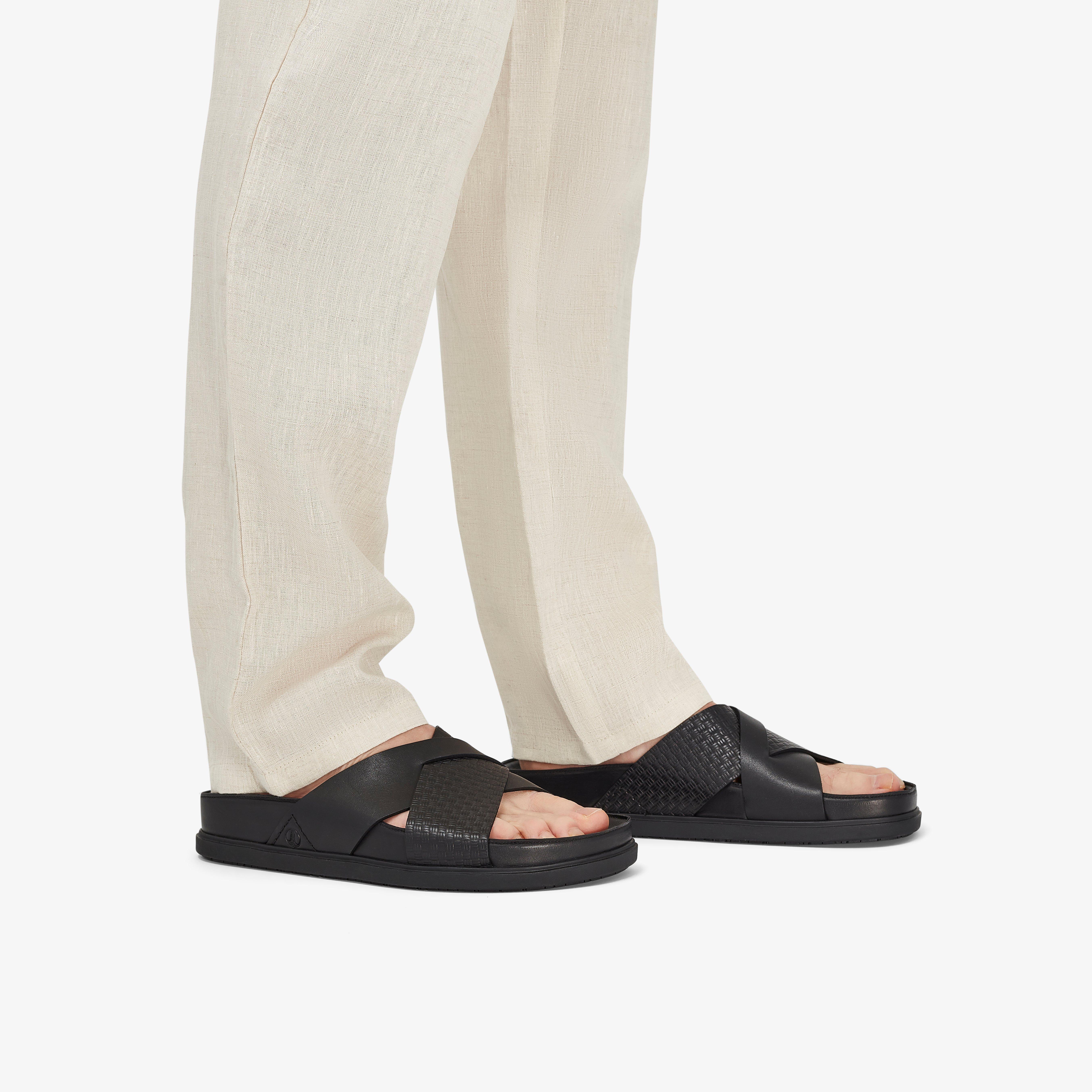 Mens Torford Cross Black Leather Flat Sandals | Clarks