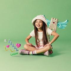 Joyful Skip Kid — Pink 2
