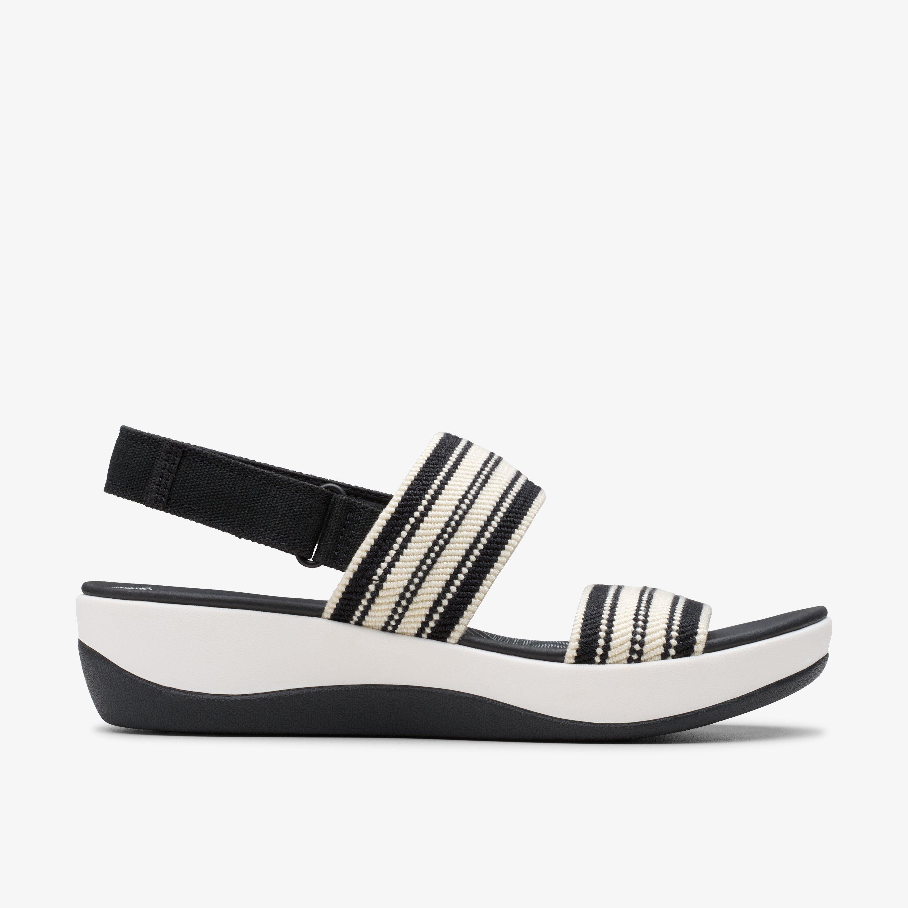 Clarks Arla Stroll In Black