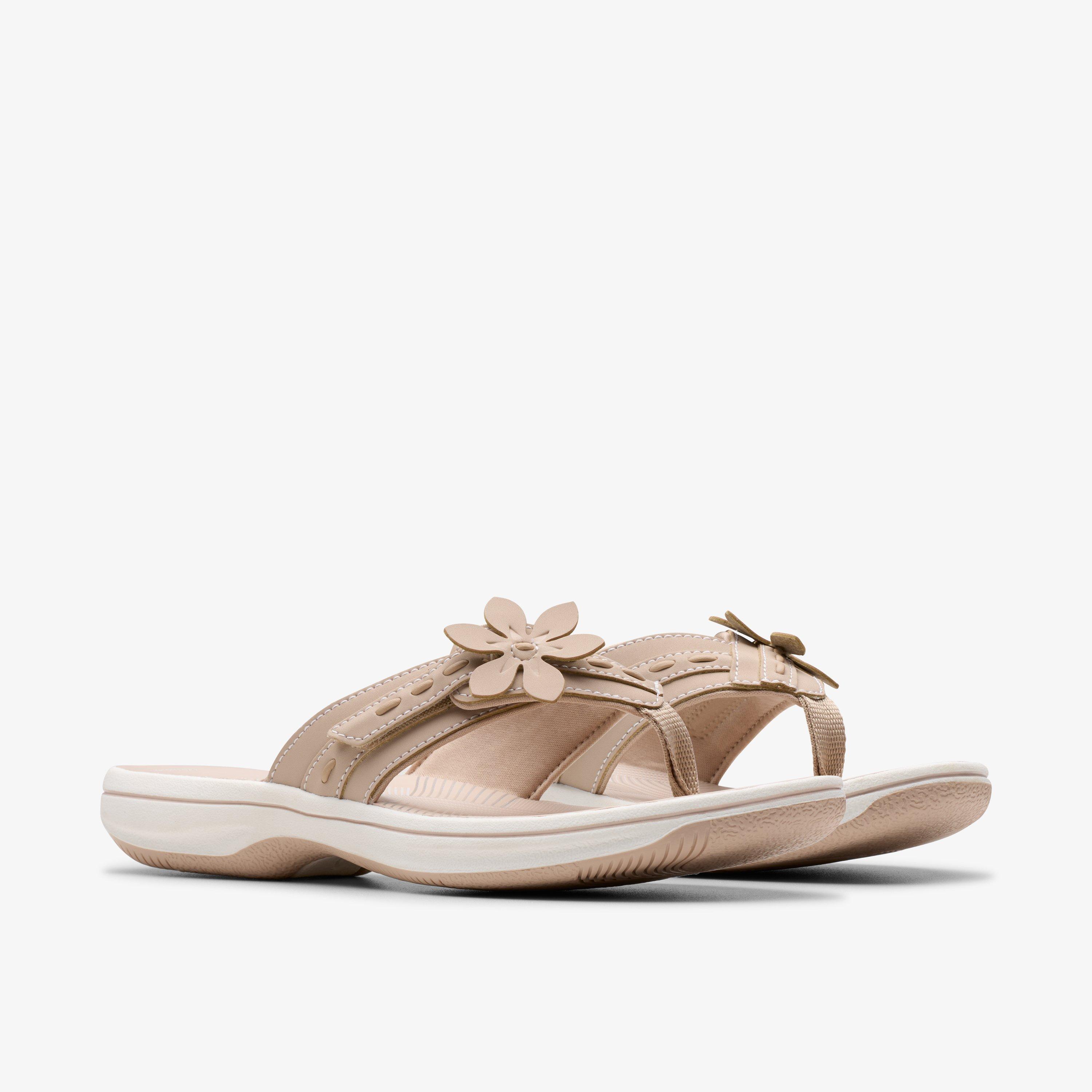 Women's Breeze Opal Sand Cloudsteppers™ Flip Flops Clarks