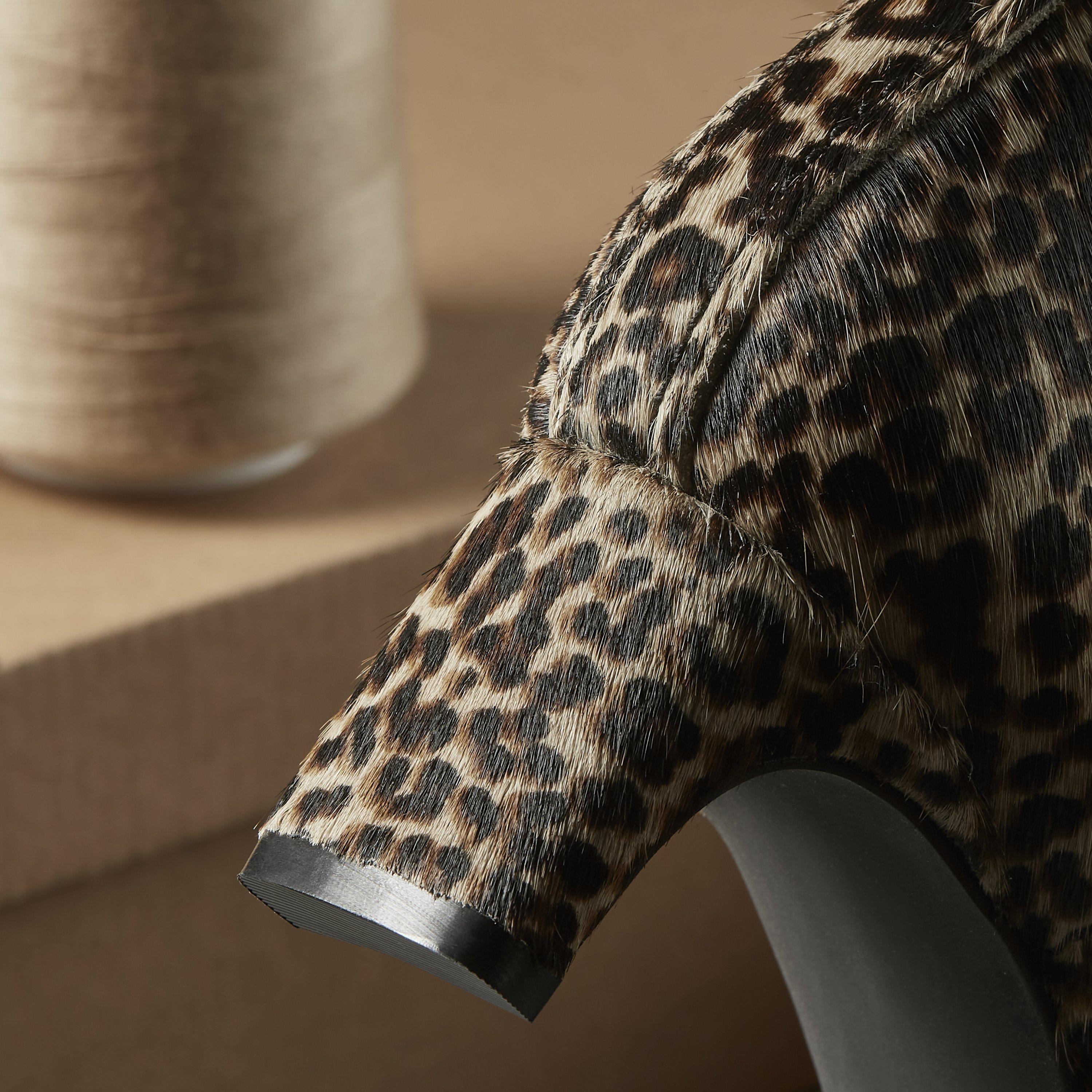 Edina Up Leopard Print