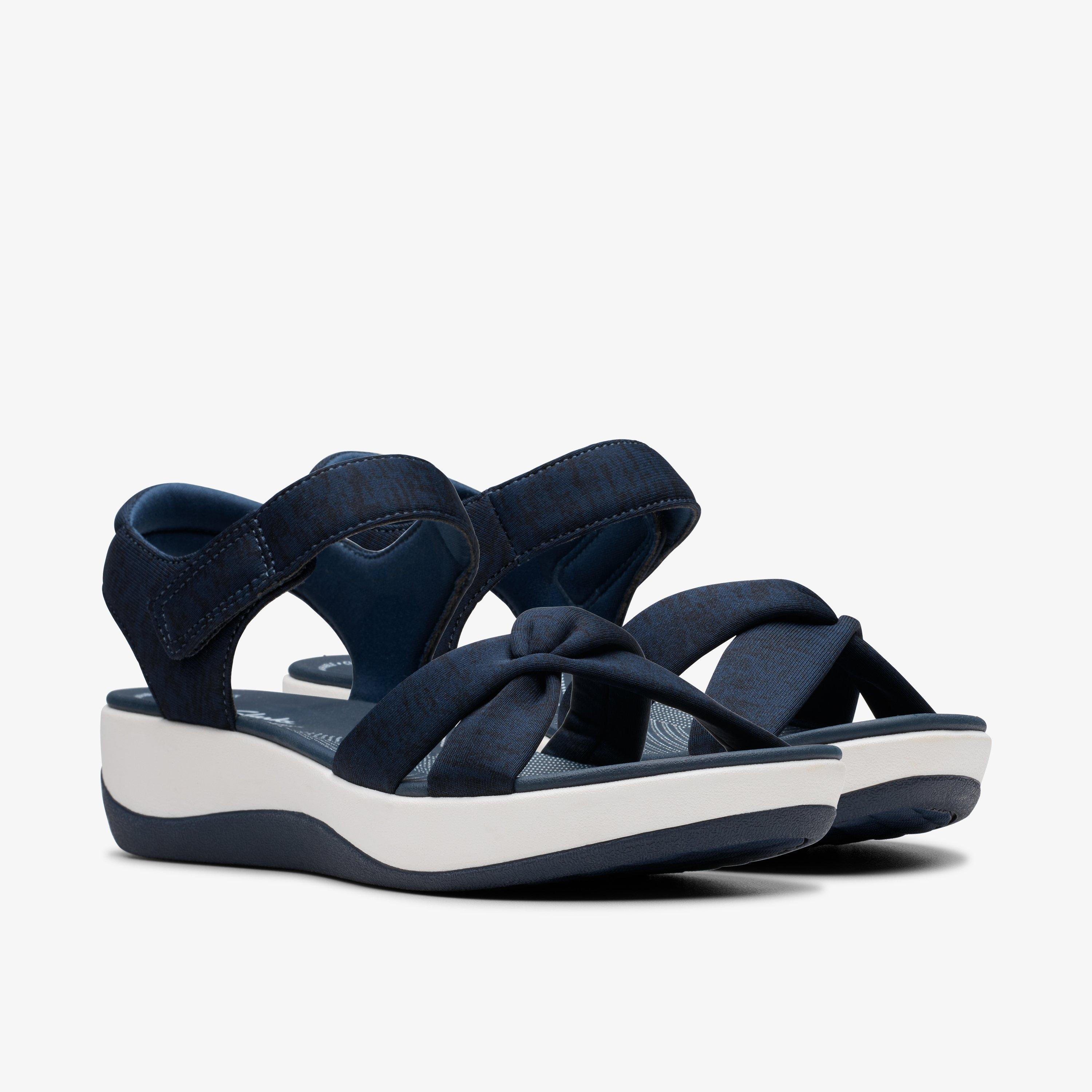 Arla Daisy — Blue
