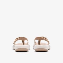 Breeze Reyna  — Beige 5