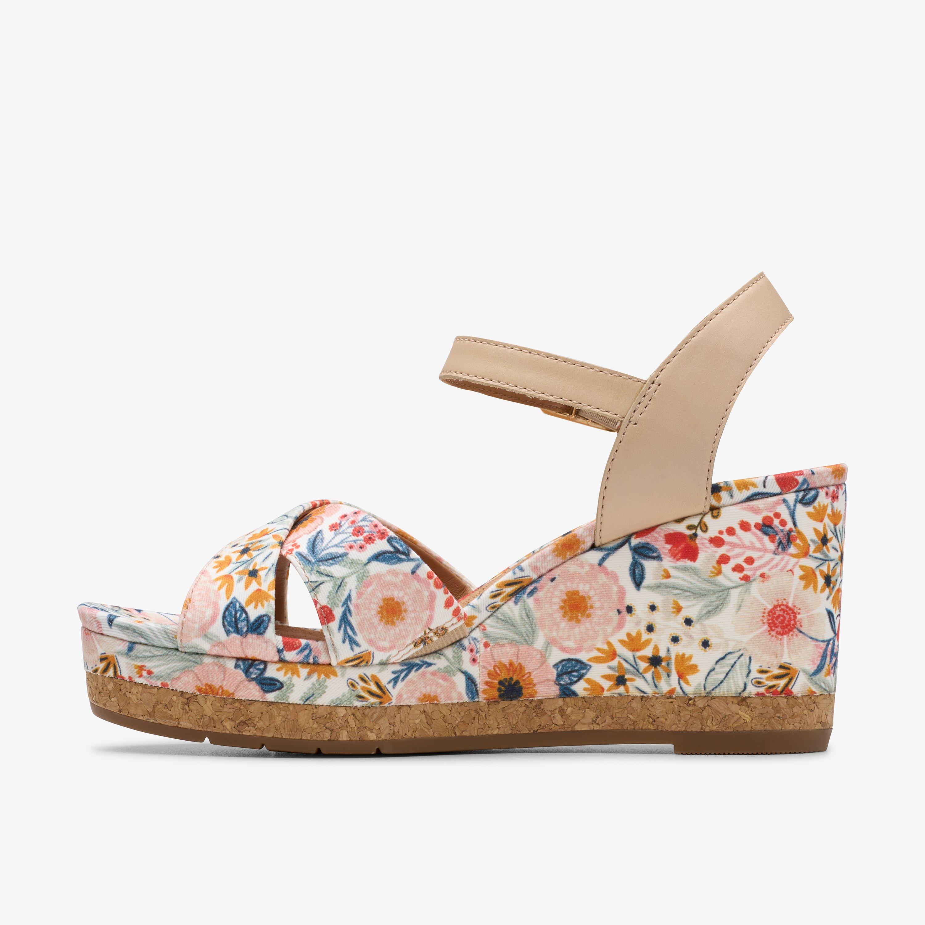 Chicly Floral — White