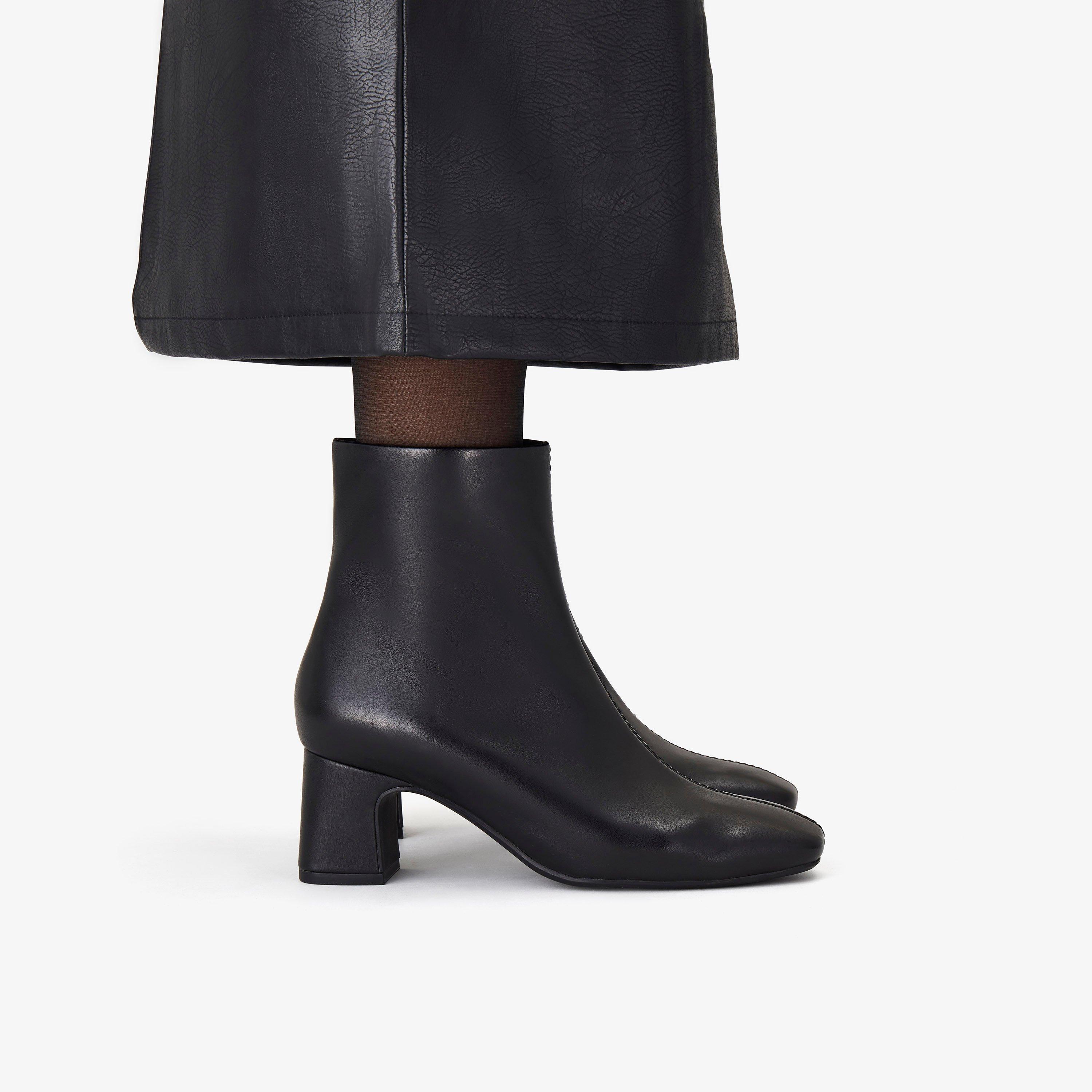 Fernie Zip — Black