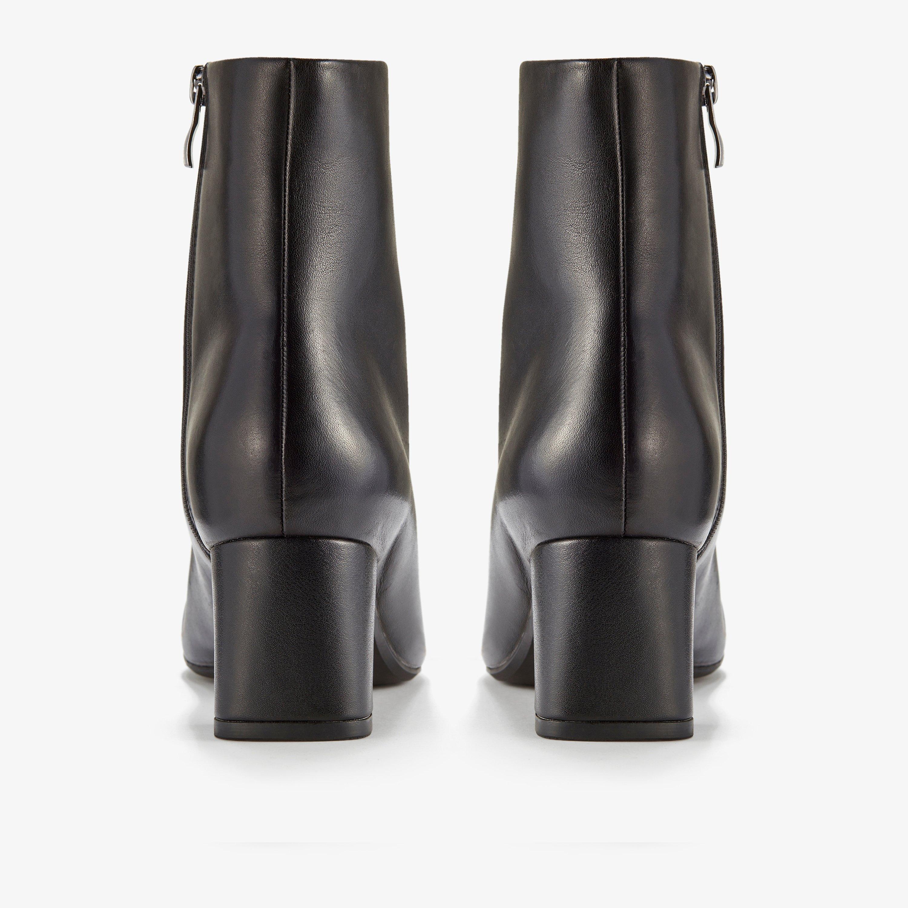 Fernie Zip — Black