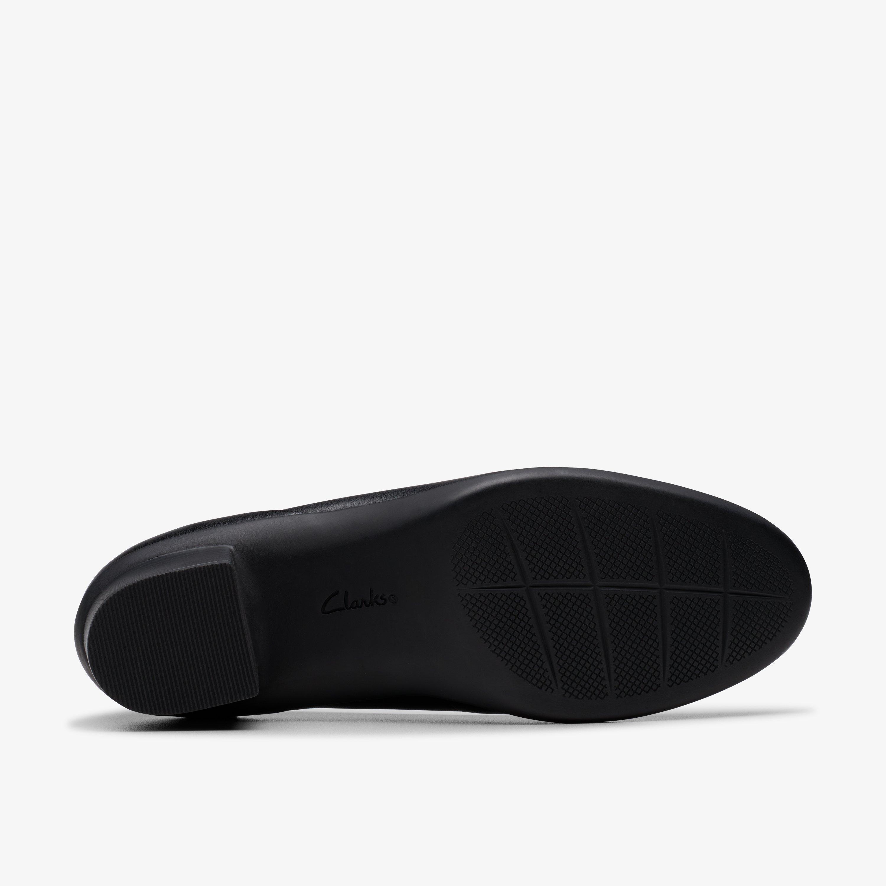 Shaya Poppy — Black