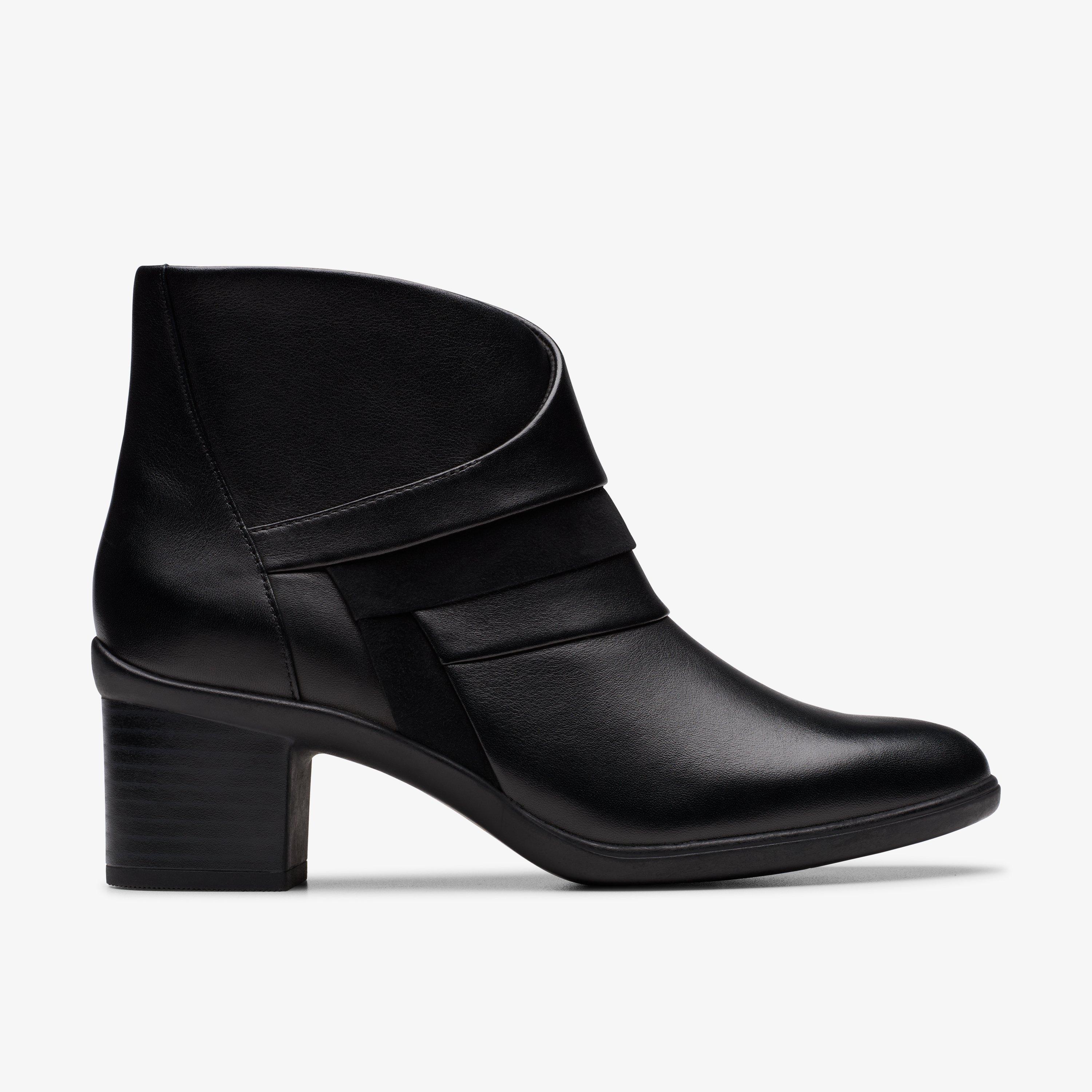 Clarks Shaya Sky In Black