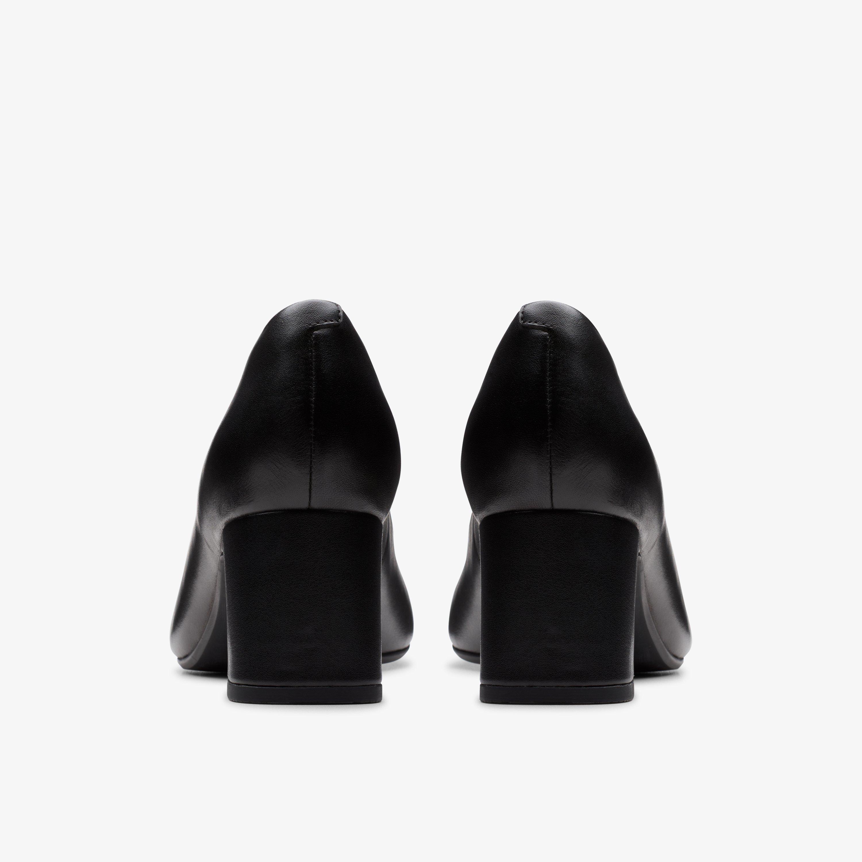 Fernie Court — Black