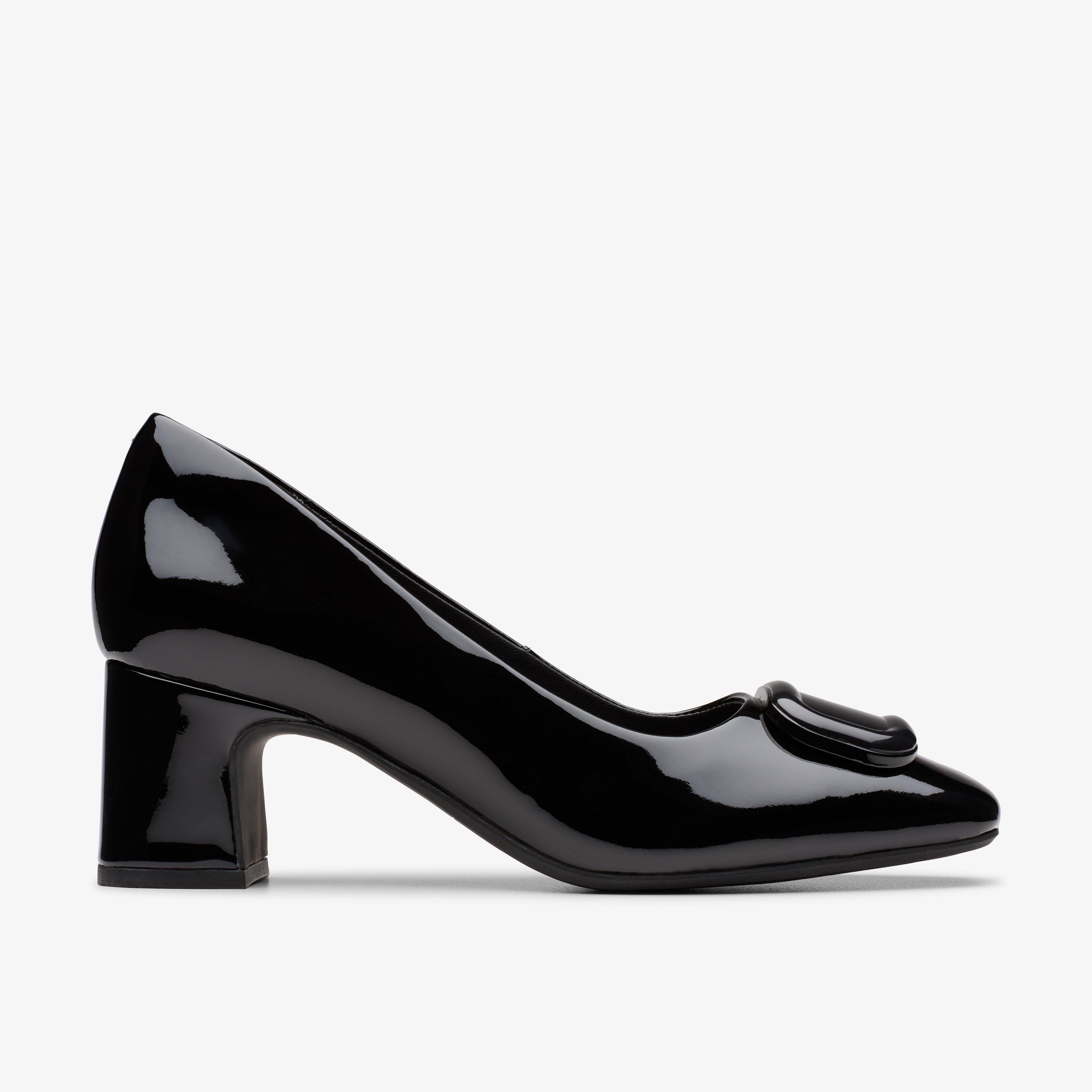 Clarks Fernie Trim In Black