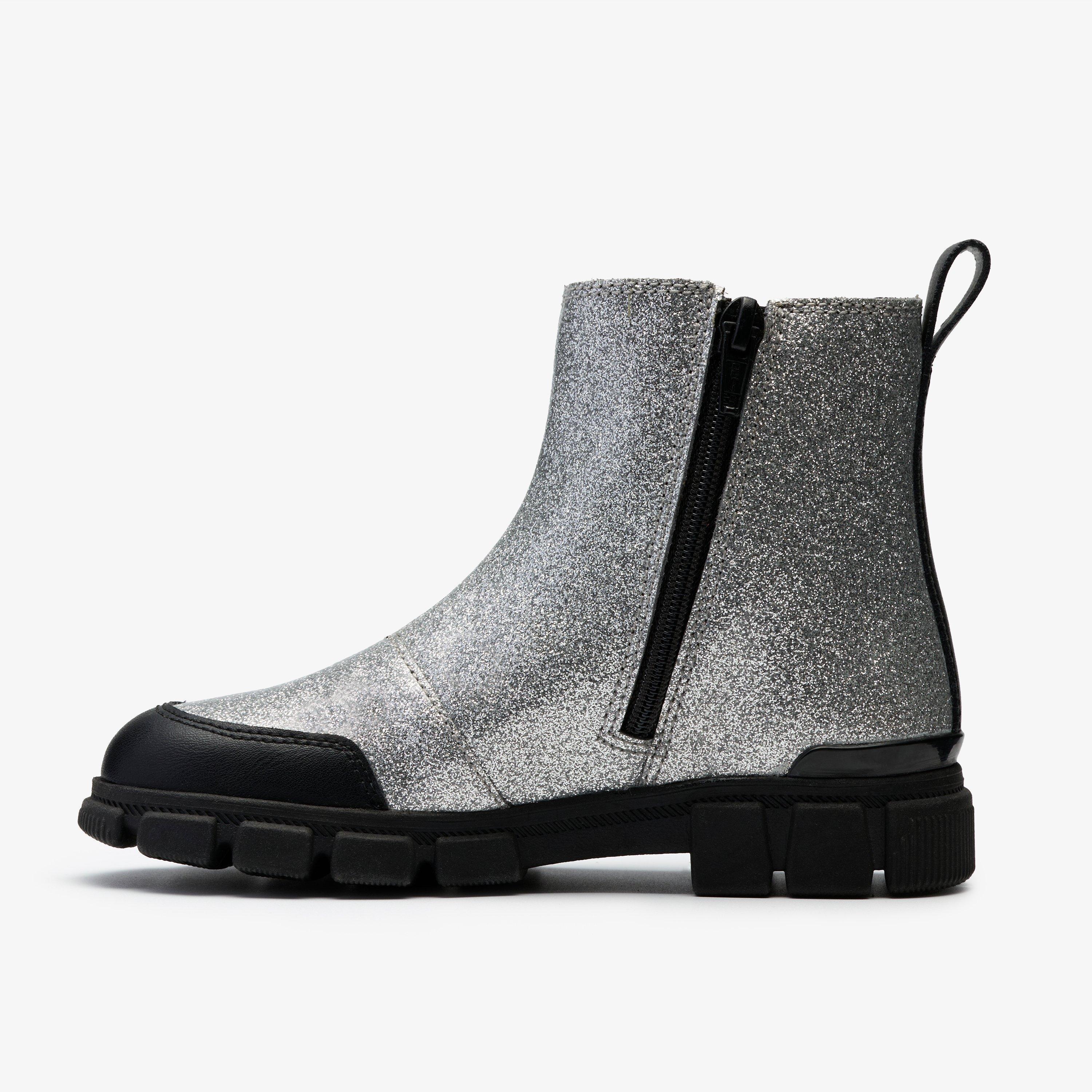 EvynChelsea K. Silver Patent