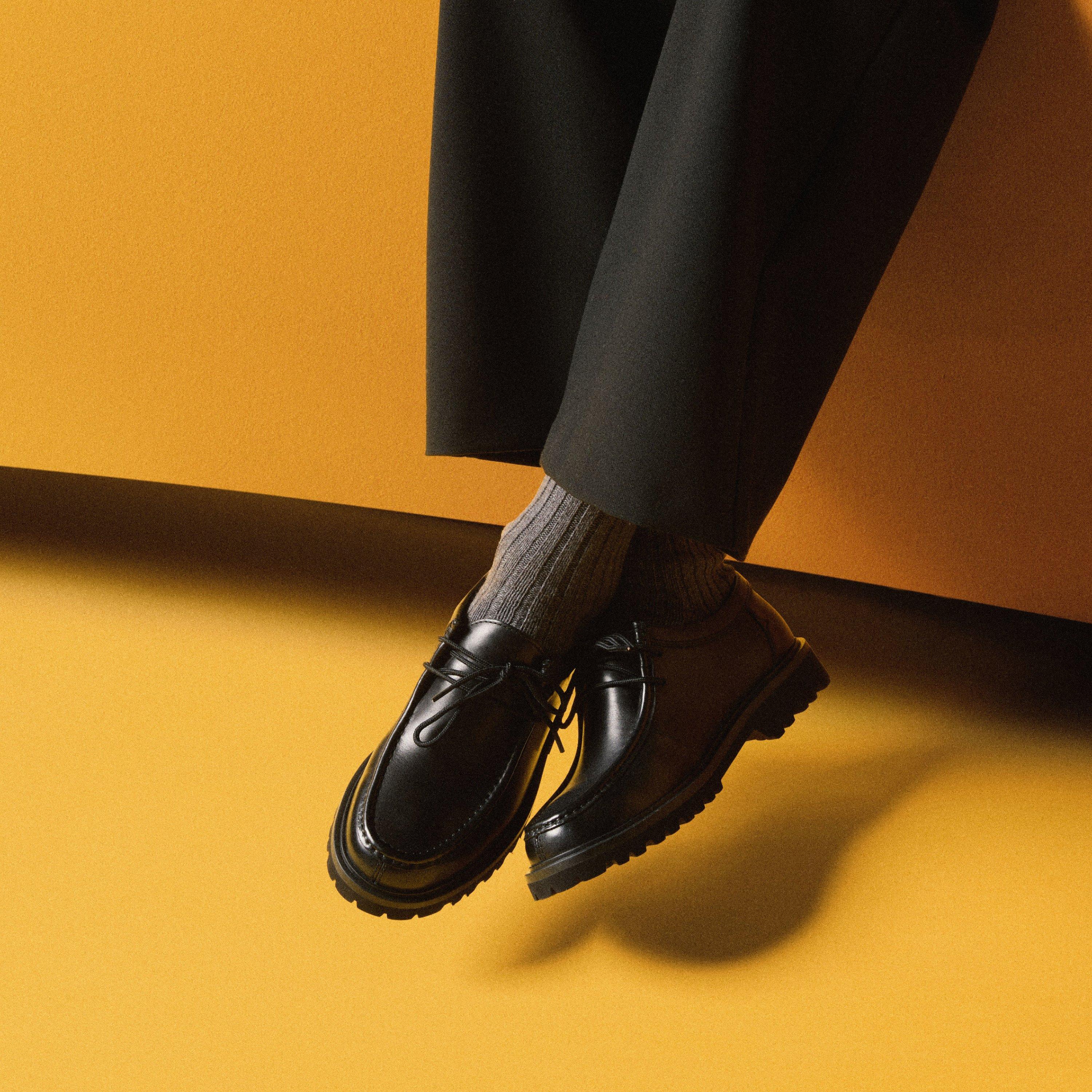 Berwick Seam — Black