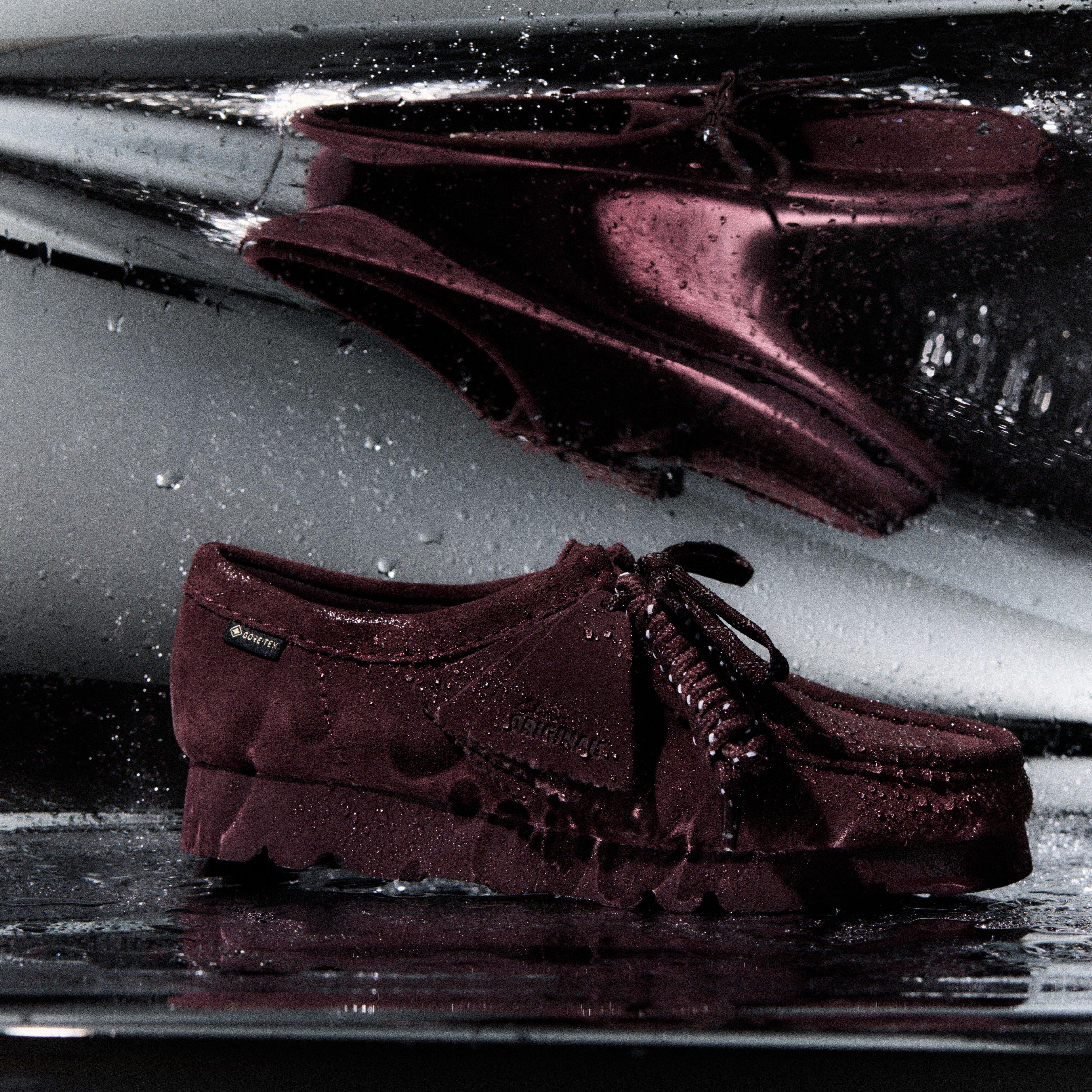 Wallabee GORE-TEX Purple Grape Suede Wallabee Chaussures à lacets, view 2 of 8