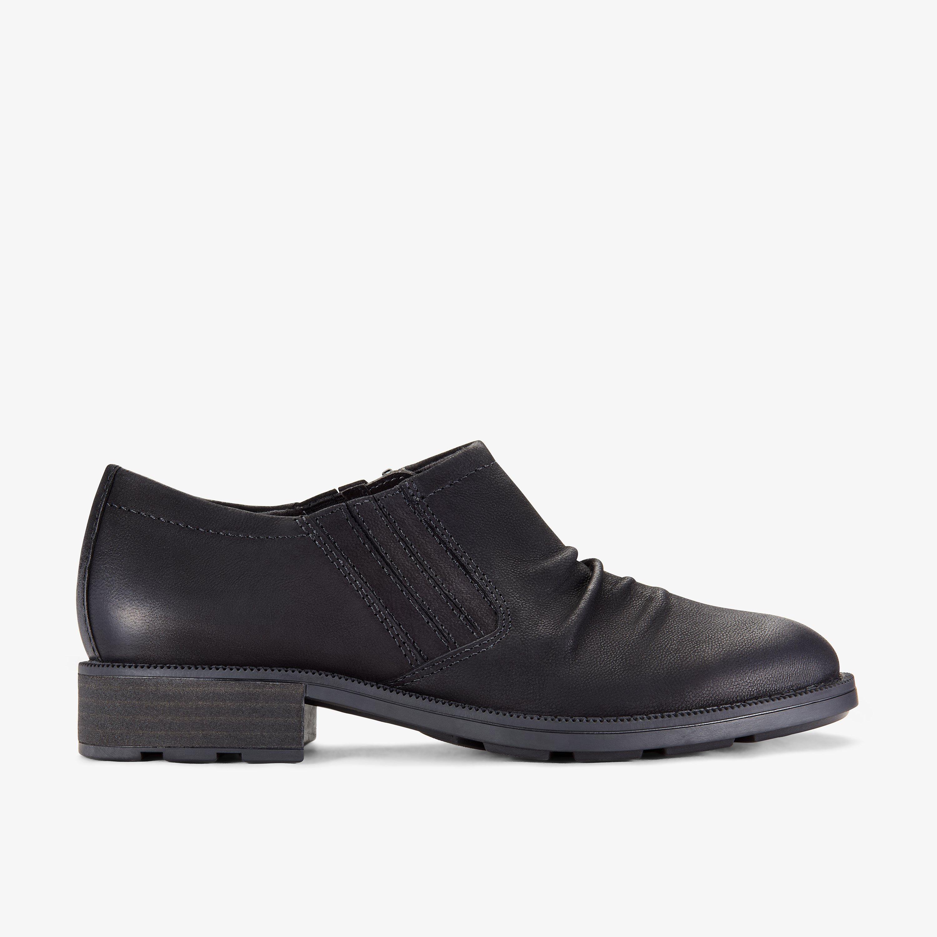 Clarks Adalynn Ezra In Black