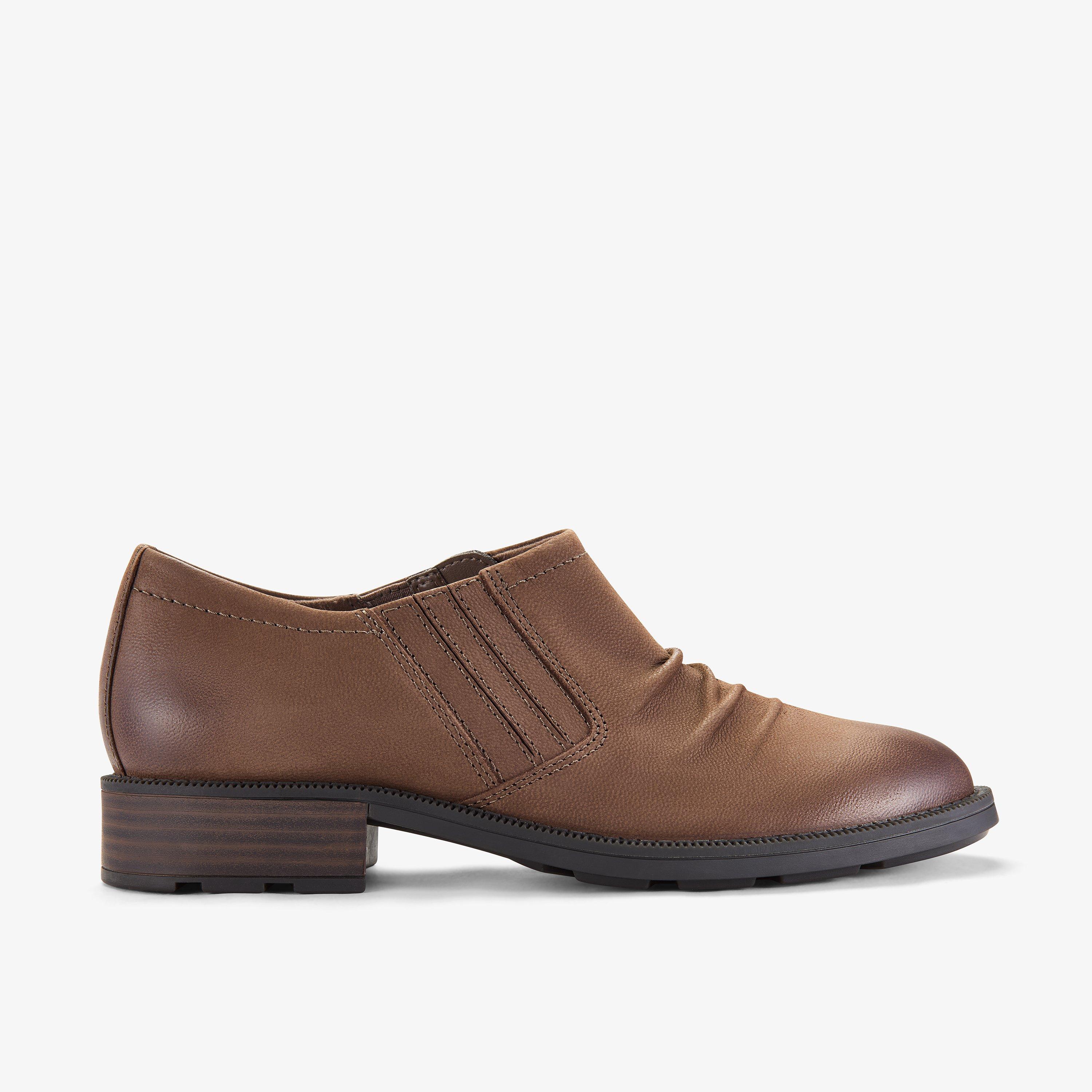 Clarks Adalynn Ezra In Brown