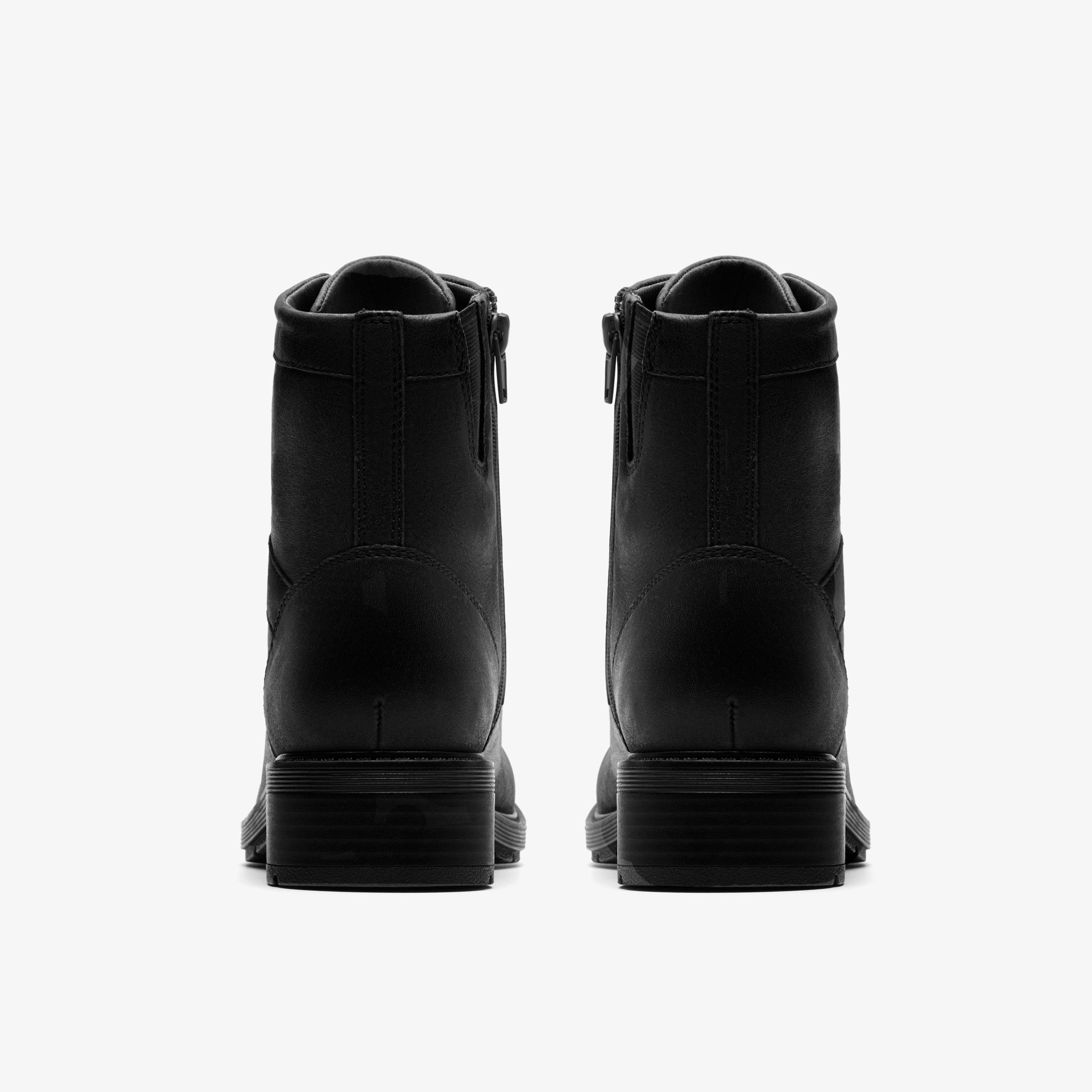 Hearth Parker — Black