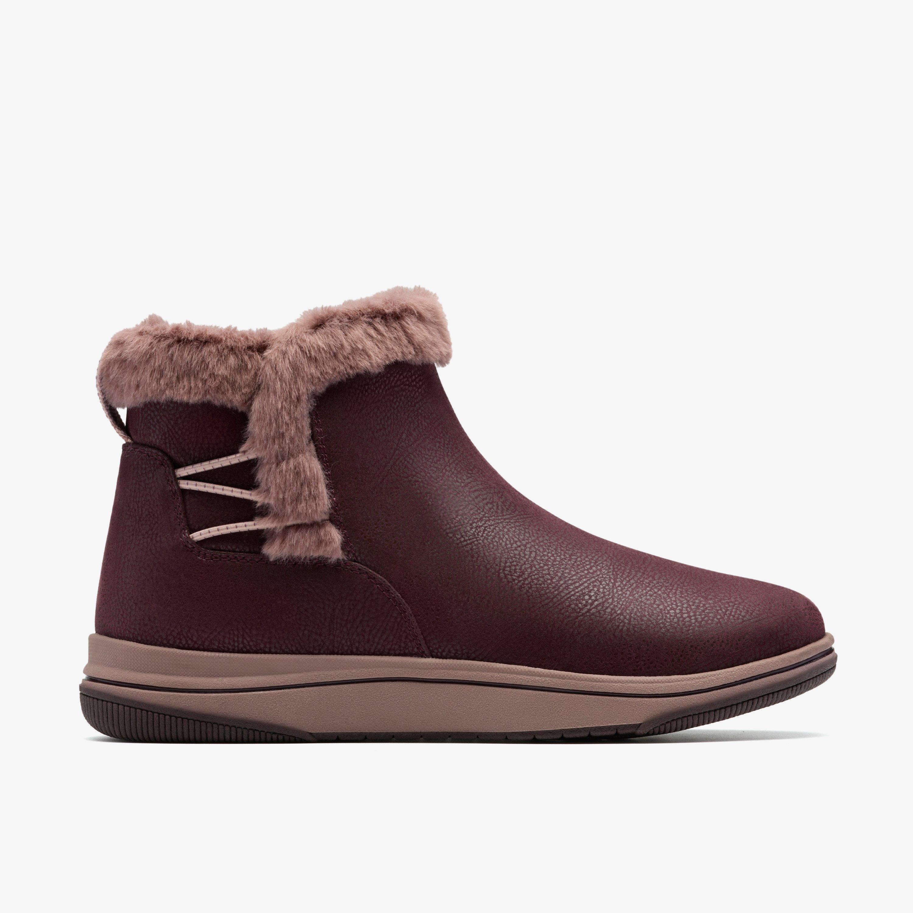 Clarks Breeze Fur In Red