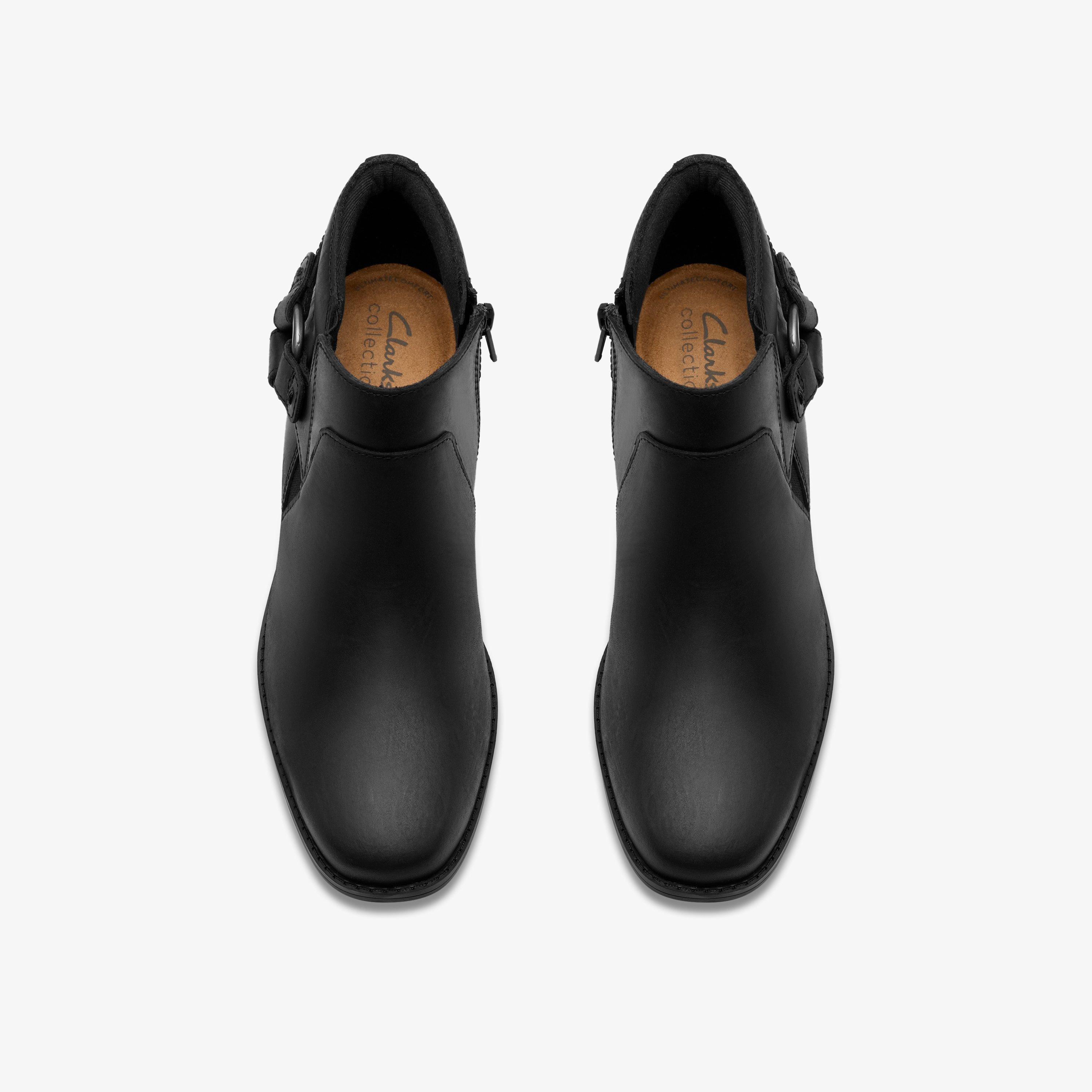 Danyelle Gema — Black