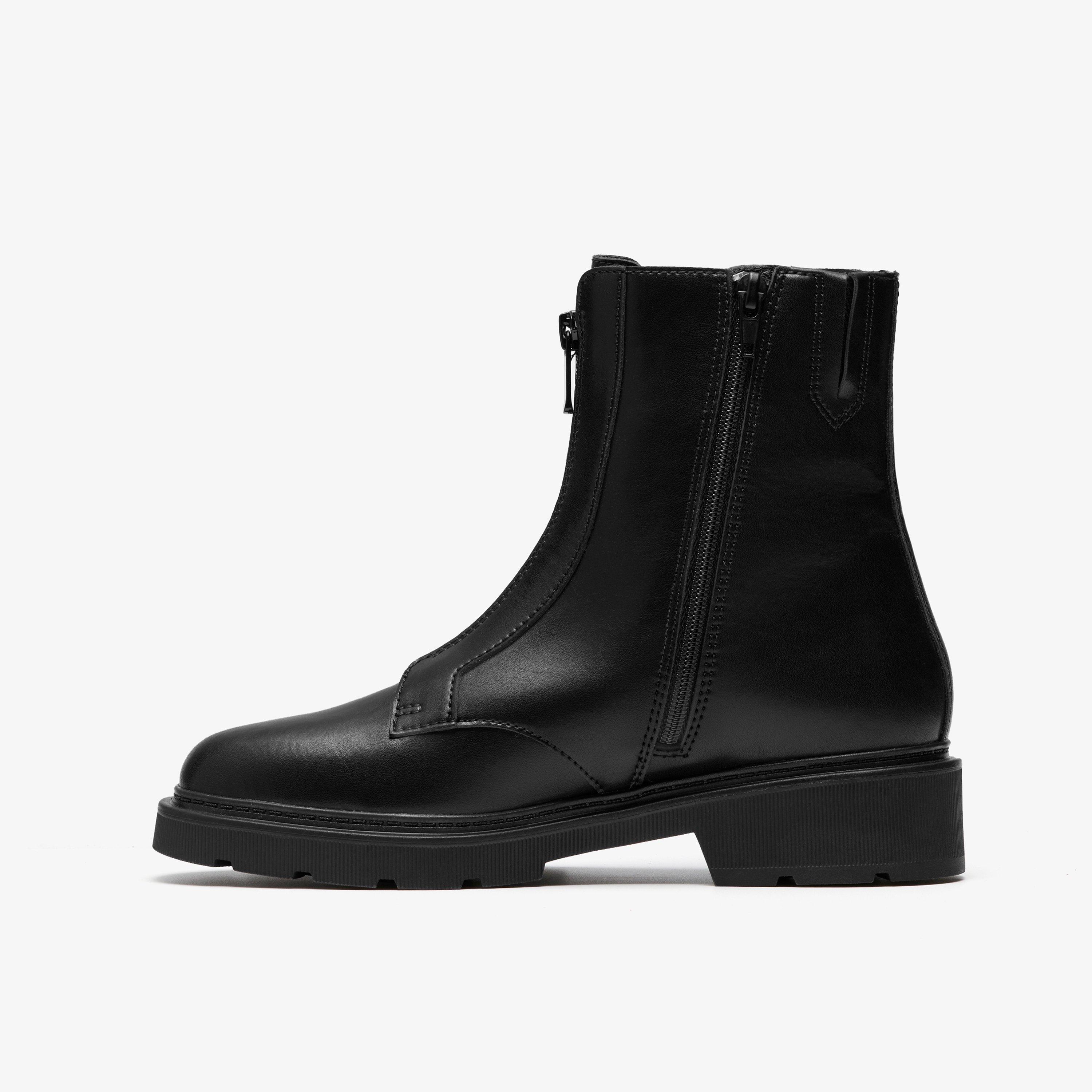 Lauryl Zip — Black
