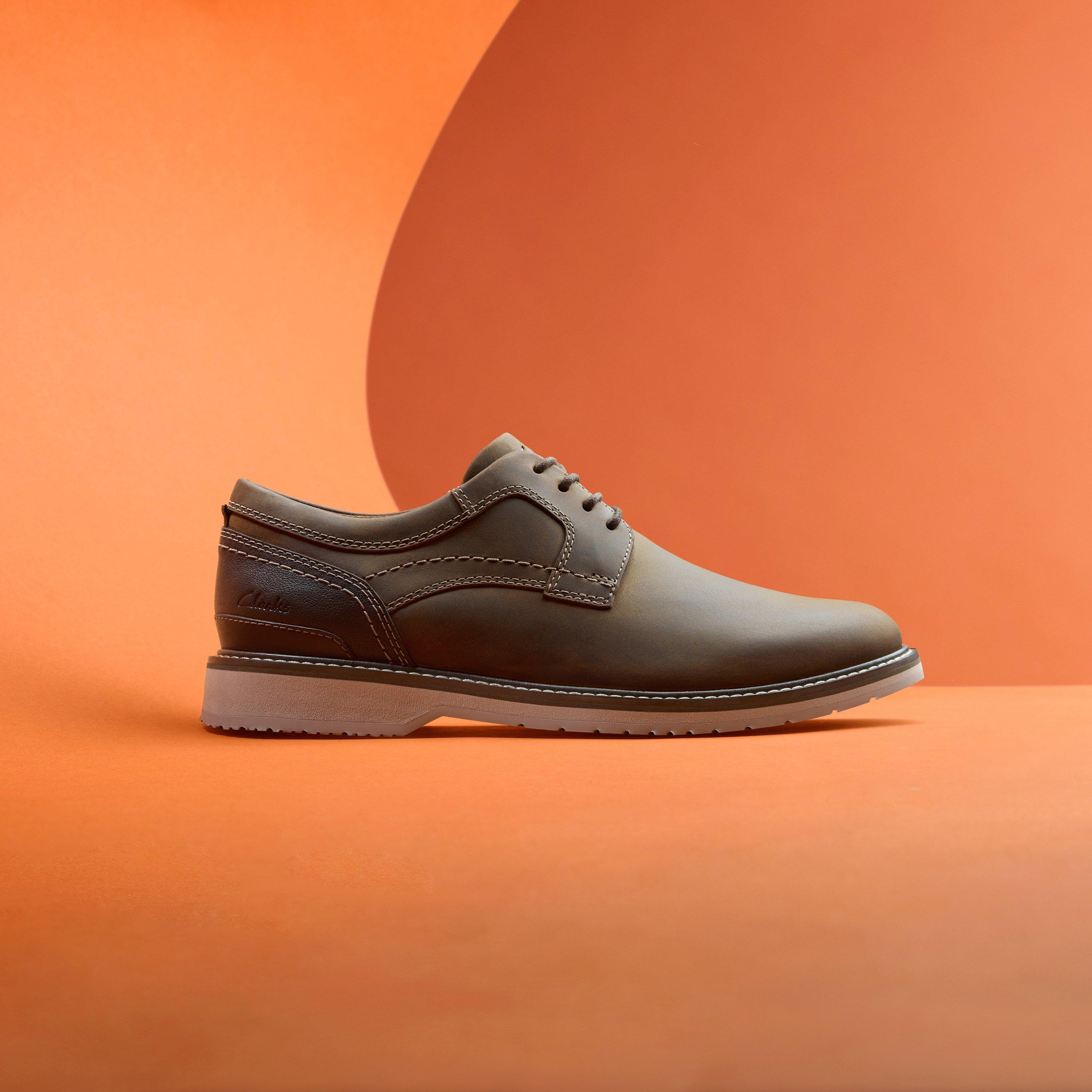 NWT Clarks Men\'s Monahan Plain Oxford, Brown Leather, 12 Wide Amazon.com | Clarks Men main image 4