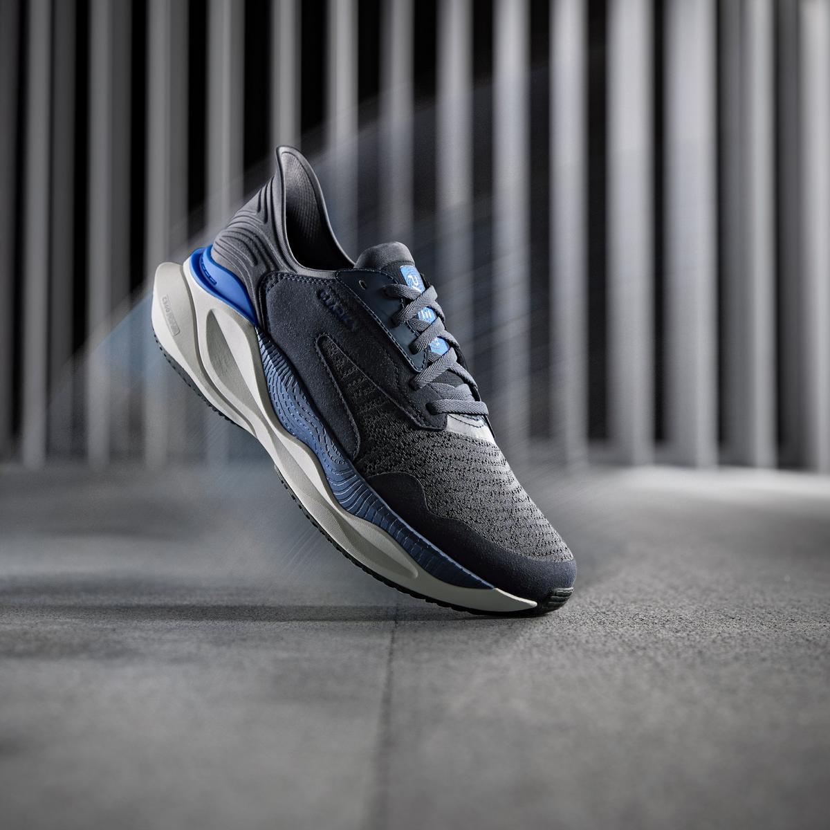 Clarks Pace — Blue