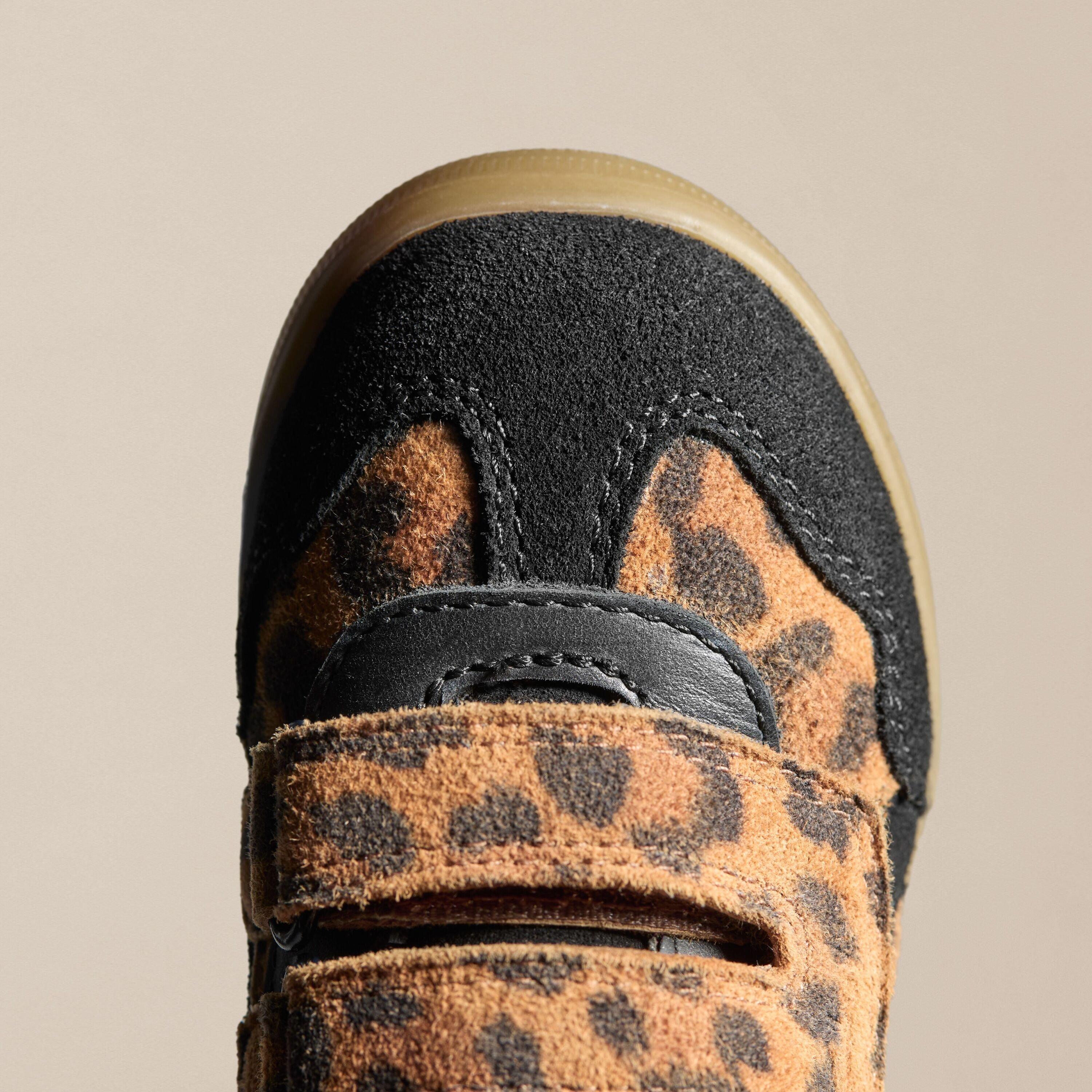 Disco Vibe Toddler — Brown