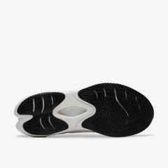 Pace Walk — White 3