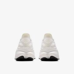 Pace Walk — White 5